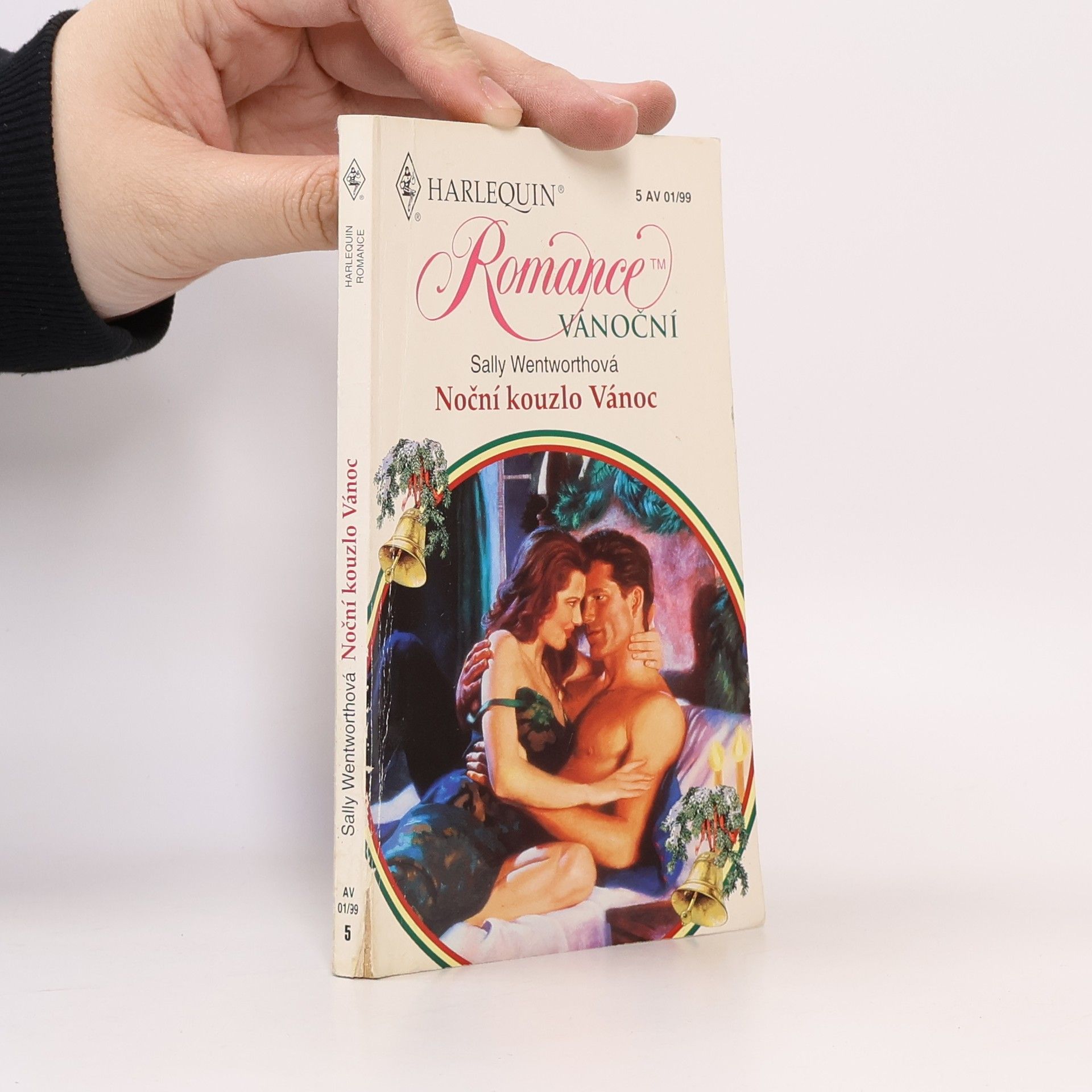 Sally Wentworth Noční kouzlo Vánoc