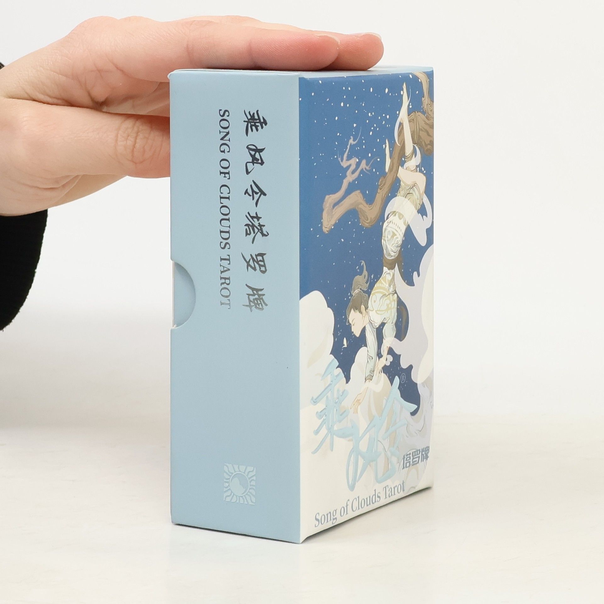 Zeng Chuan 乘 风 令 塔 罗 牌 / Song of Clouds Tarot