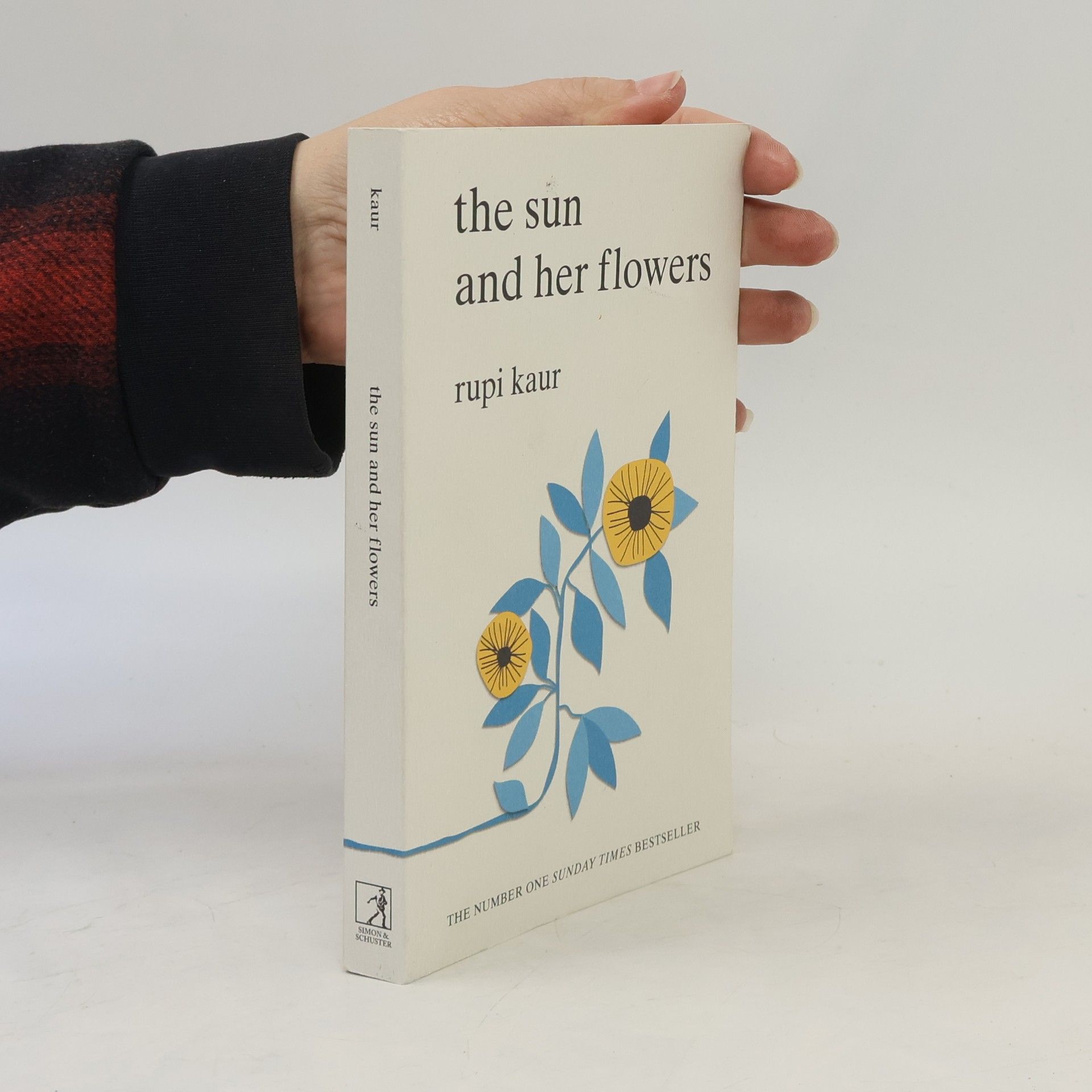Rupi Kaur The Sun And Her Flowers
