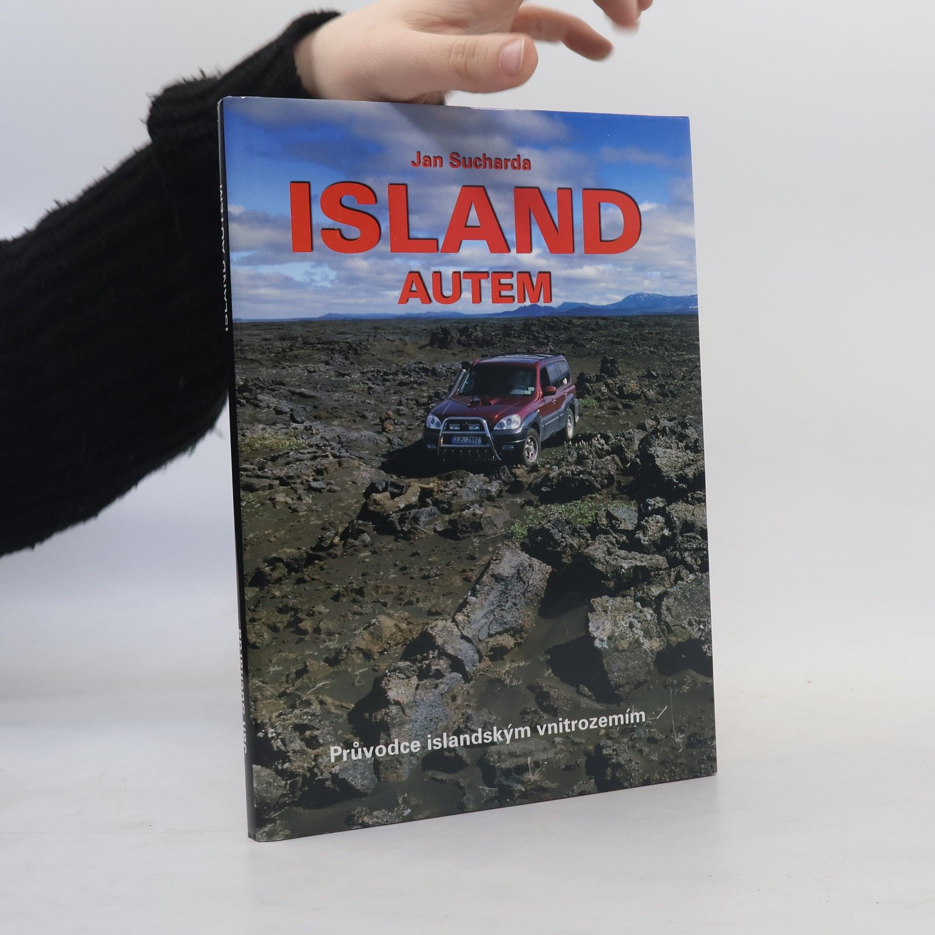 Jan Sucharda Island autem : průvodce islandským vnitrozemím
