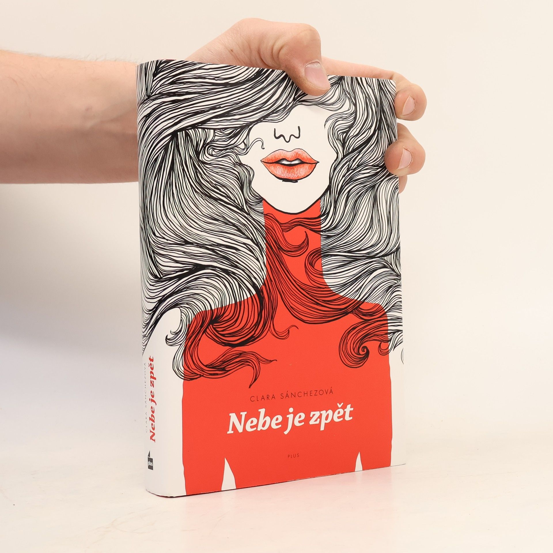 Clara Sanchez Nebe je zpět
