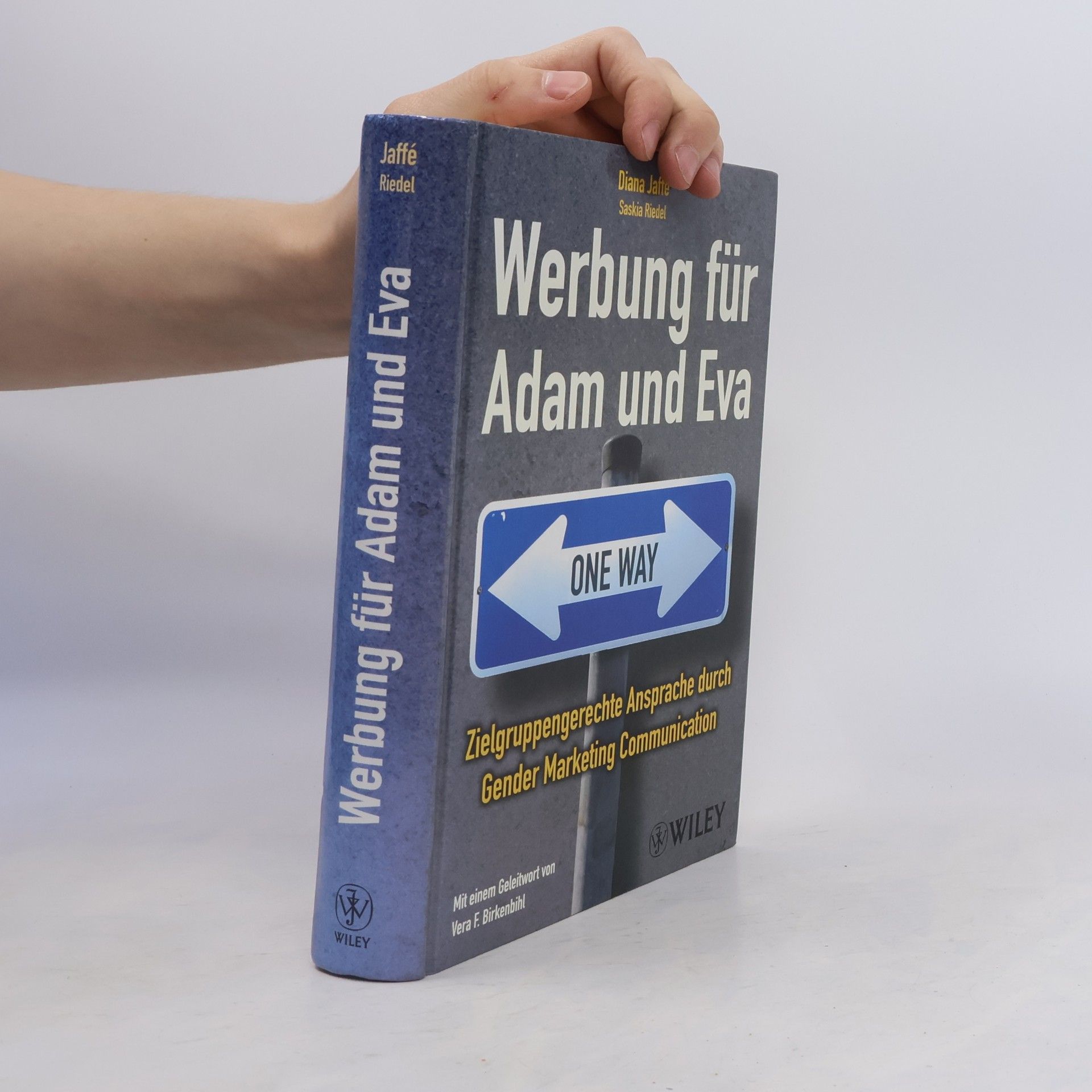 Saskia Riedel Werbung für Adam und Eva