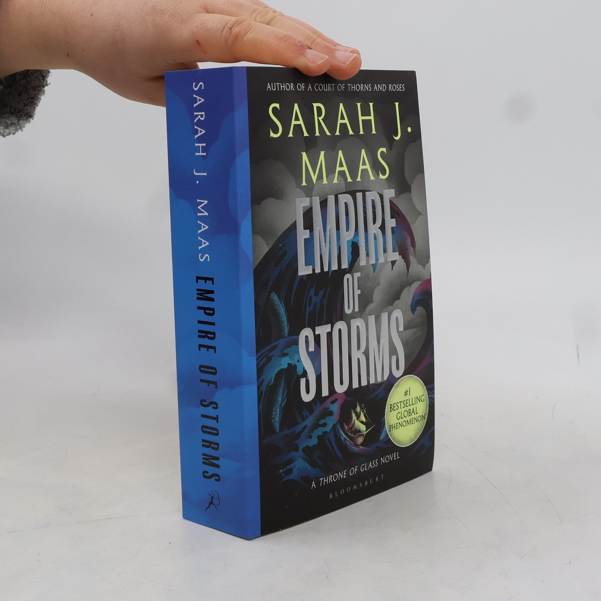 Sarah J. Maas Empire of storms
