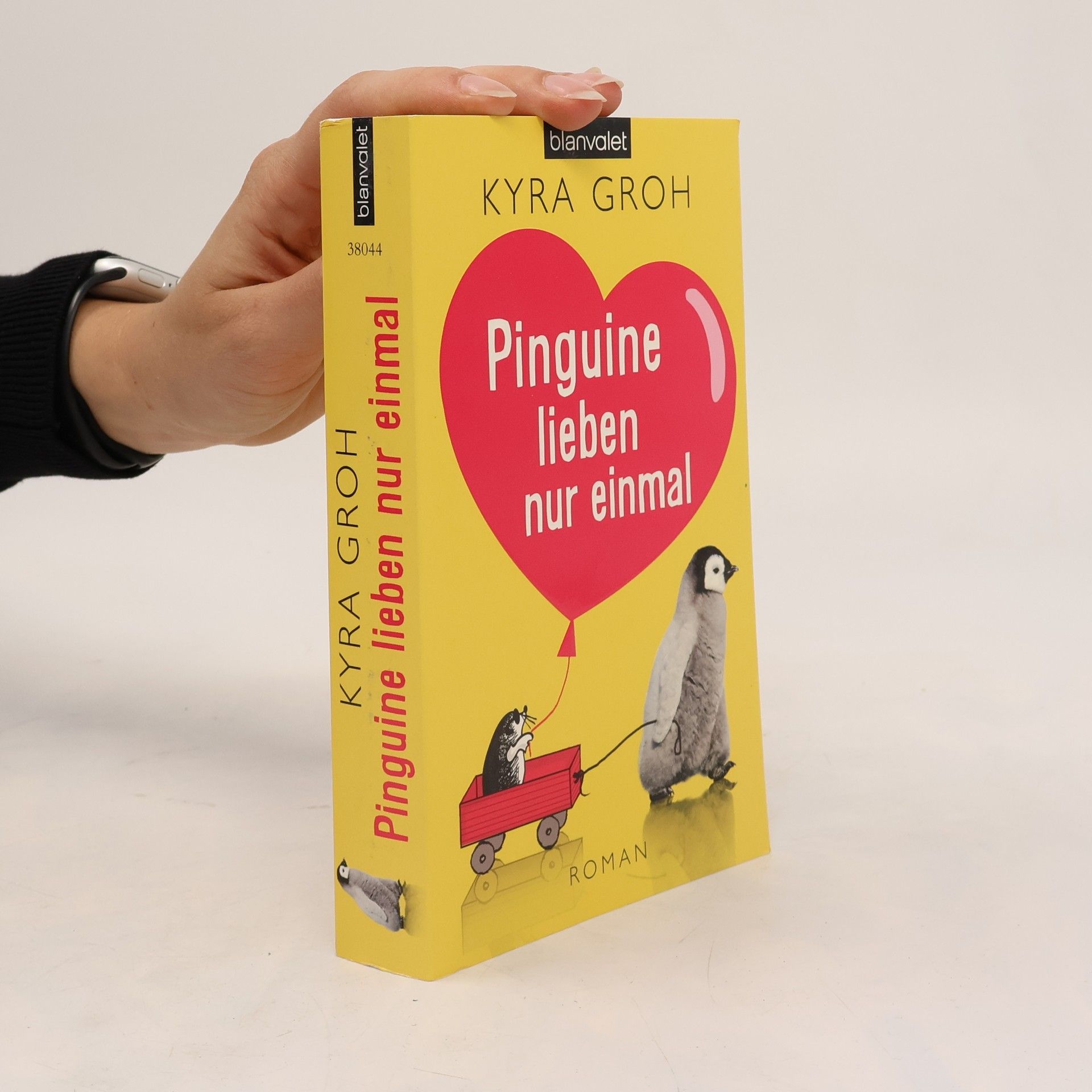 Kyra Groh Pinguine lieben nur einmal