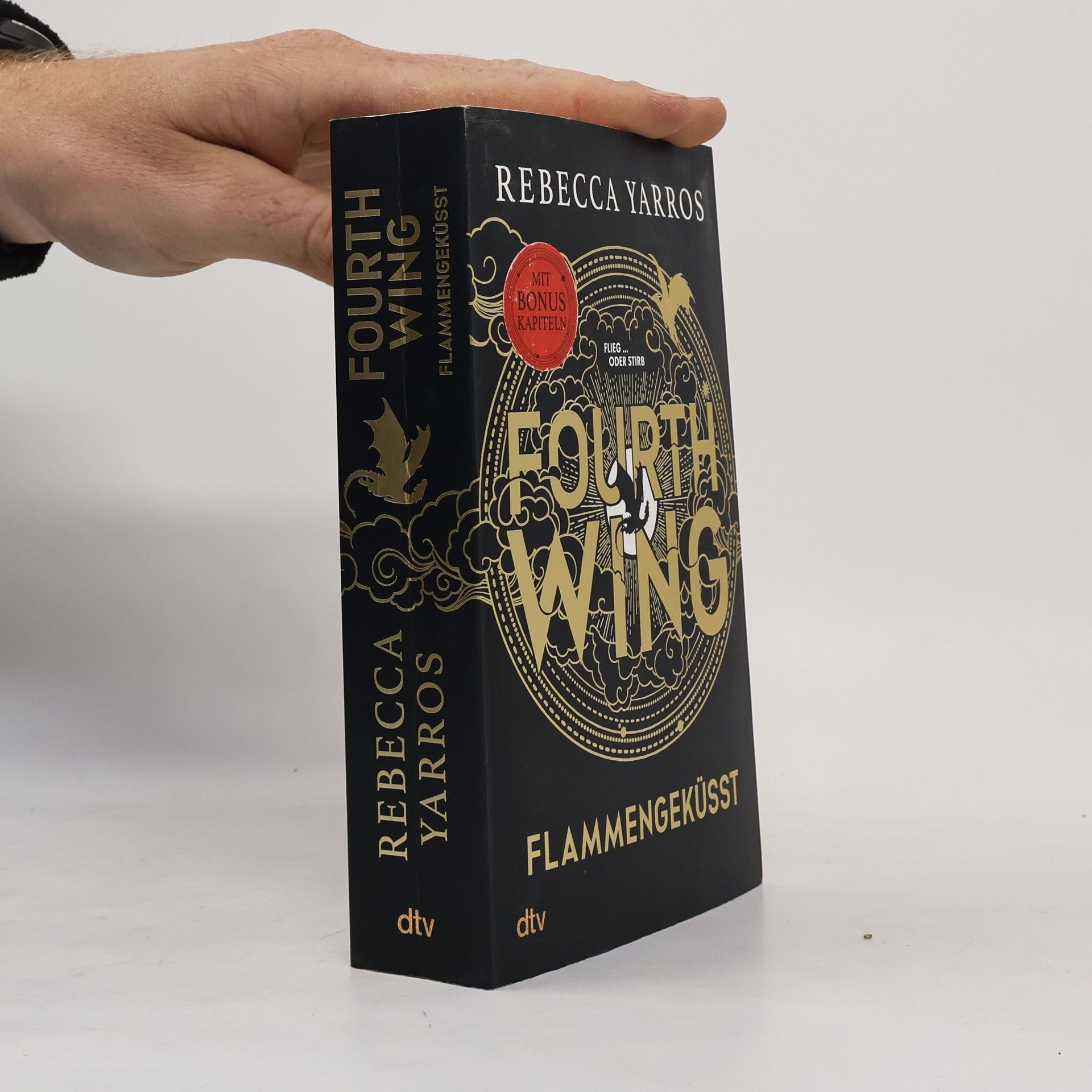 Rebecca Yarros Fourth Wing Flammengeküsst