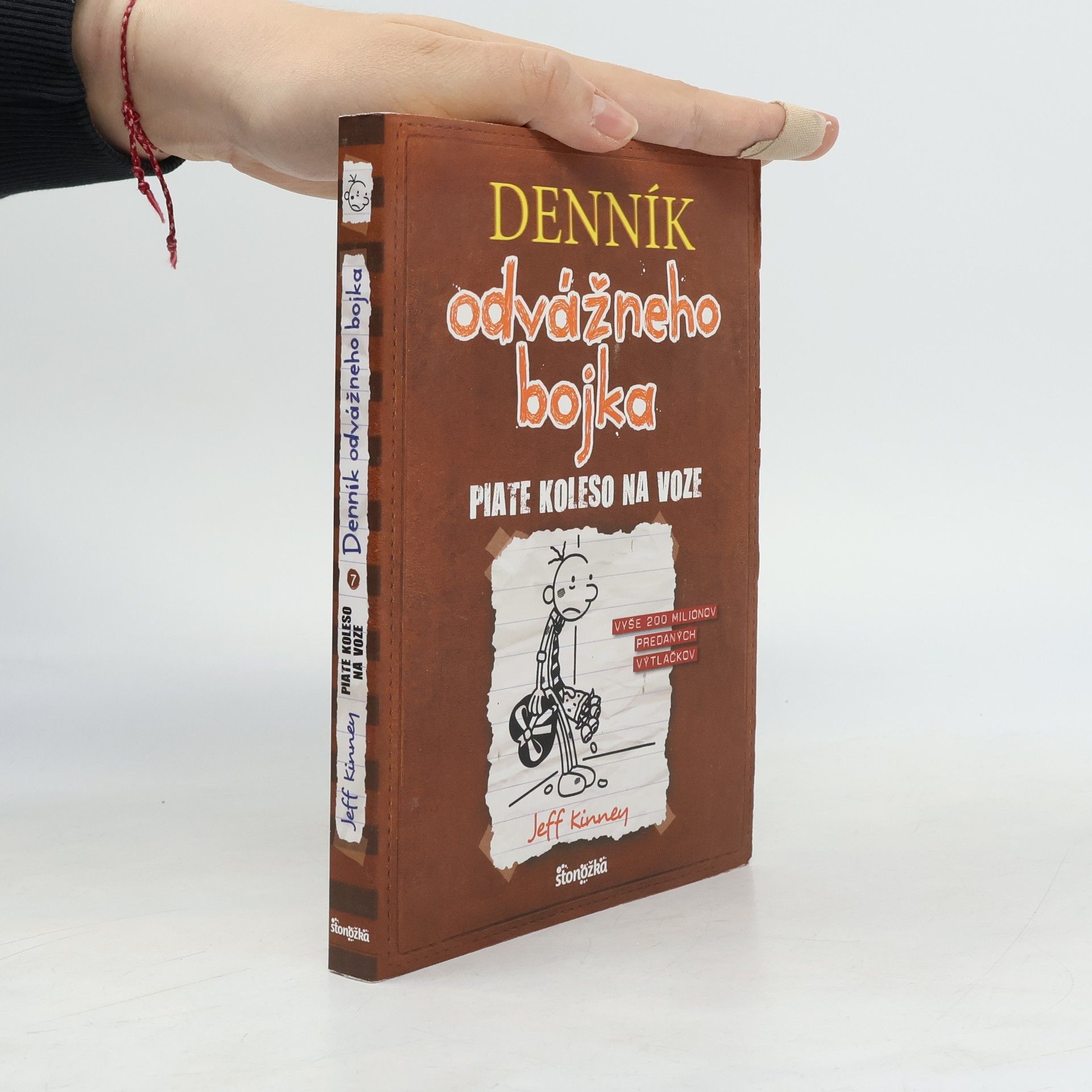 Jeff Kinney Denník odvážneho bojka. Piate koleso na voze