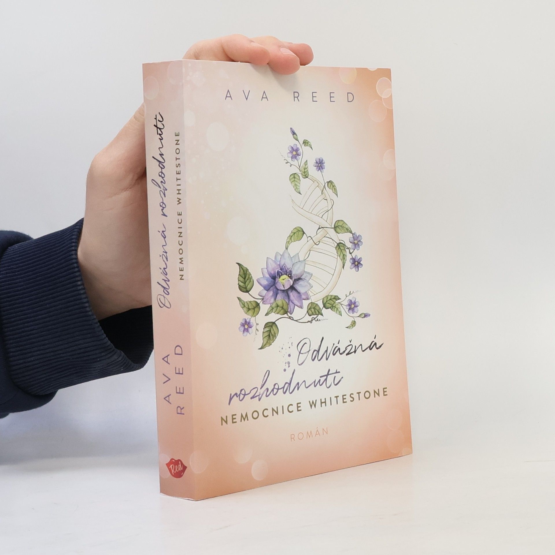 Ava Reed Nemocnice Whitestone. Odvážná rozhodnutí