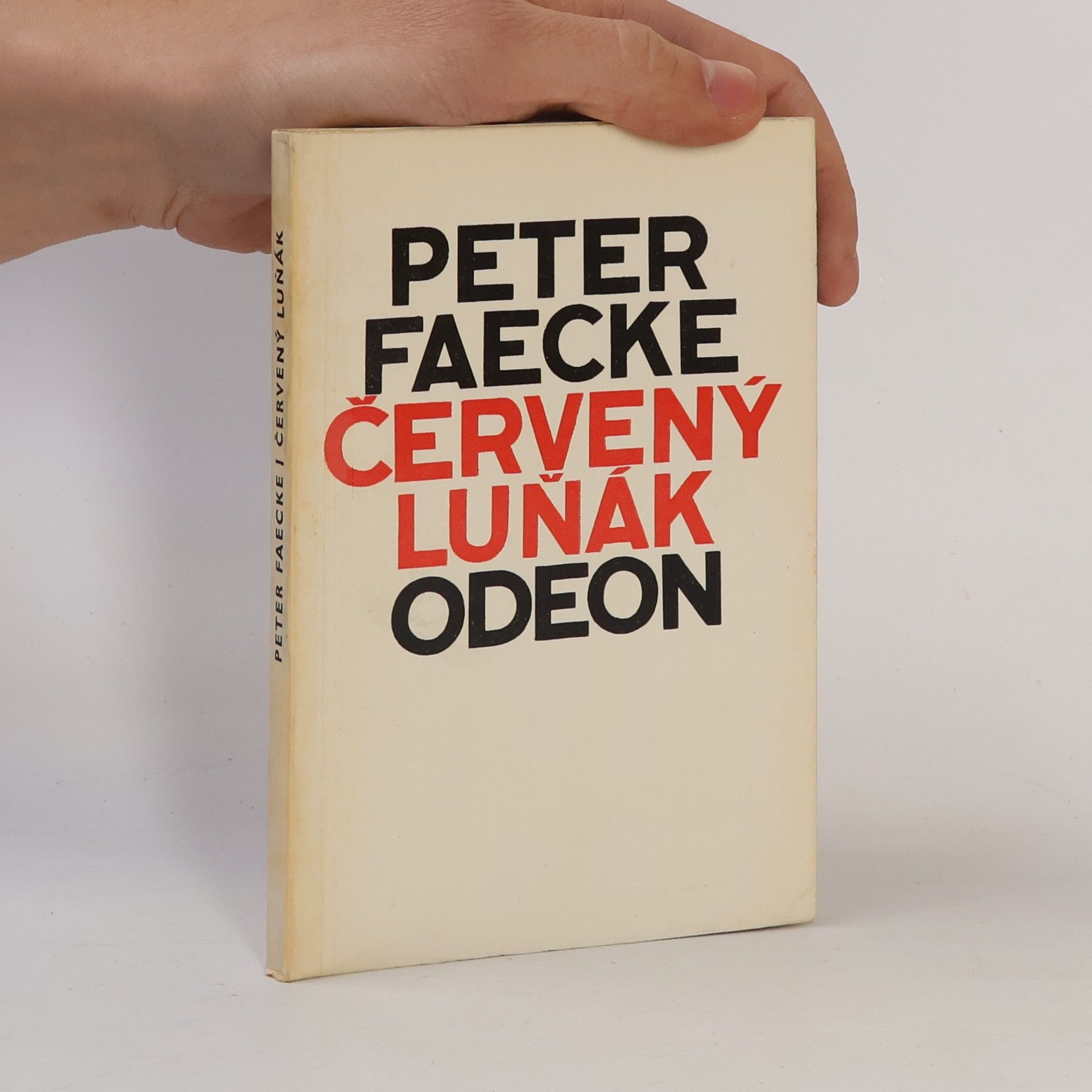 Peter Faecke Červený luňák