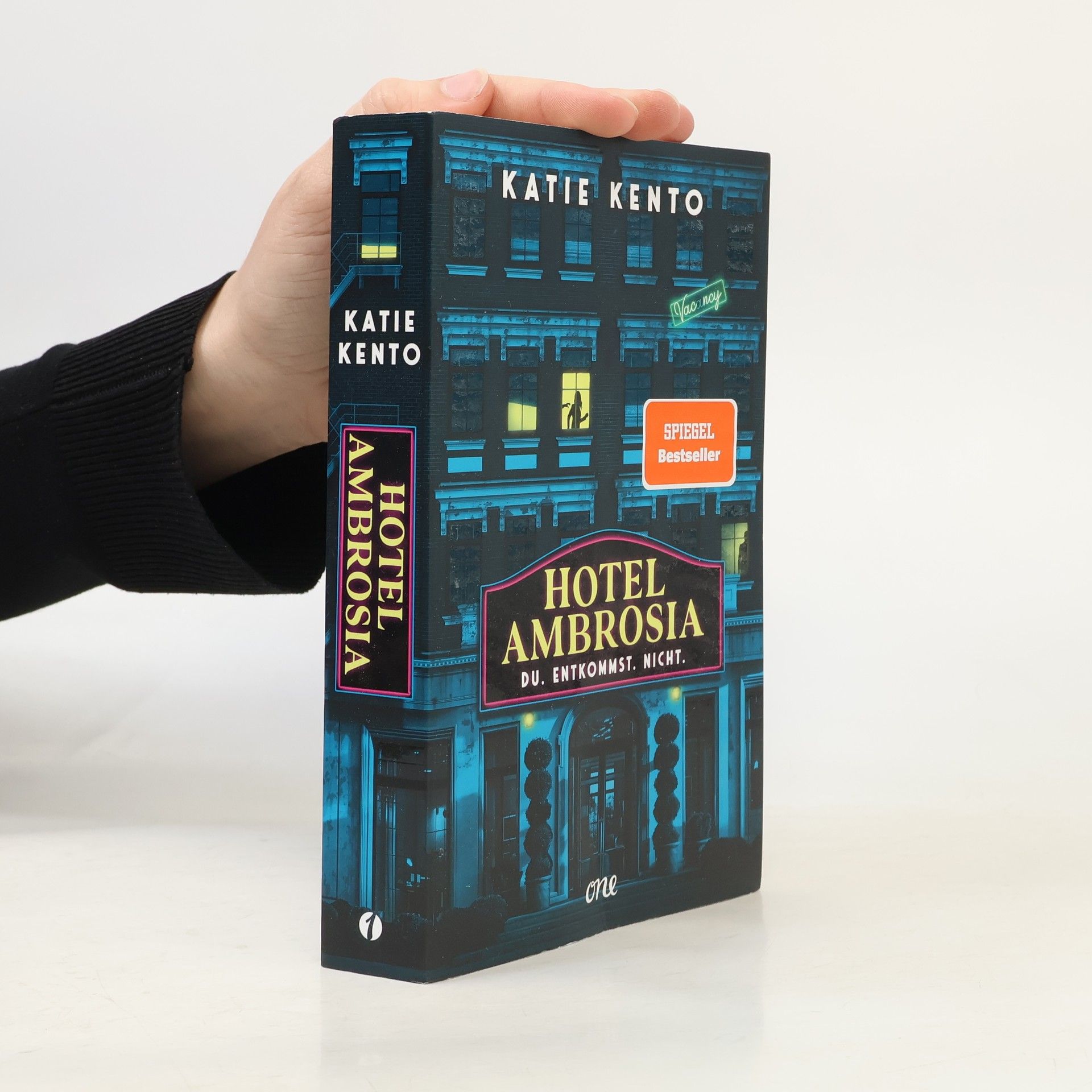 Katie Kento Hotel Ambrosia