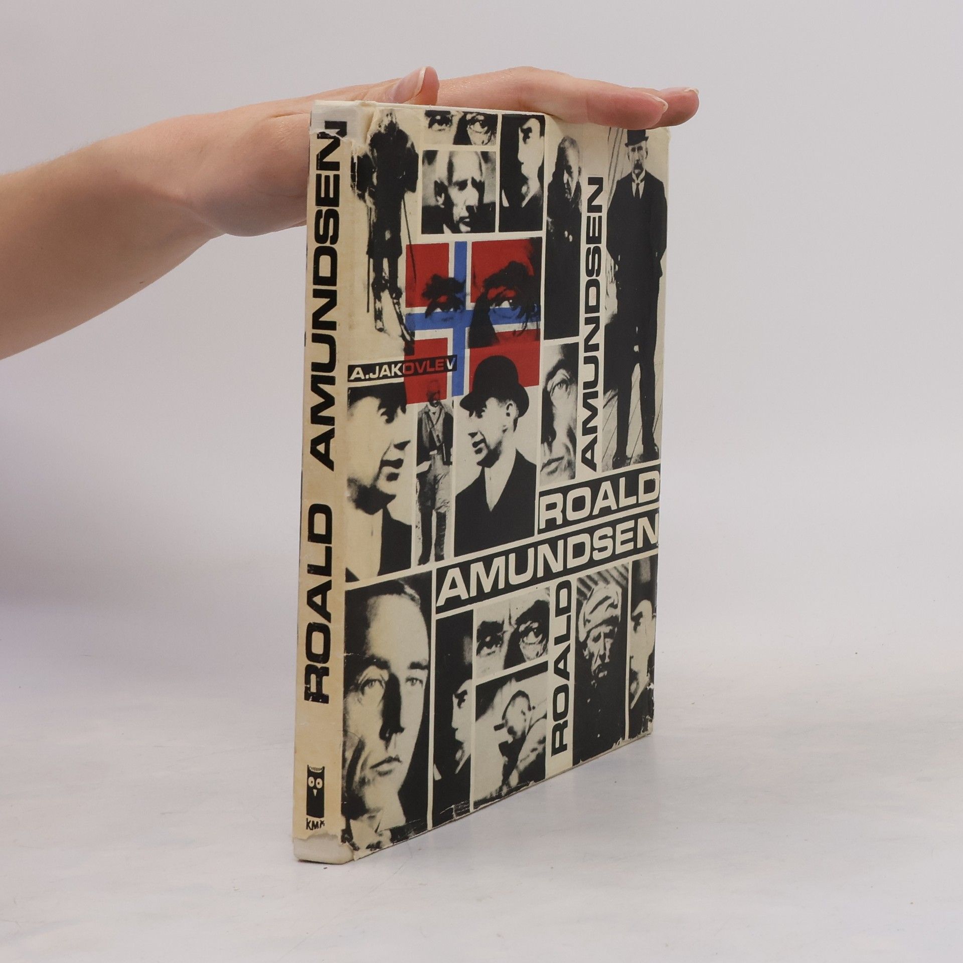 Aleksandr Stepanovič Jakovlev Roald Amundsen