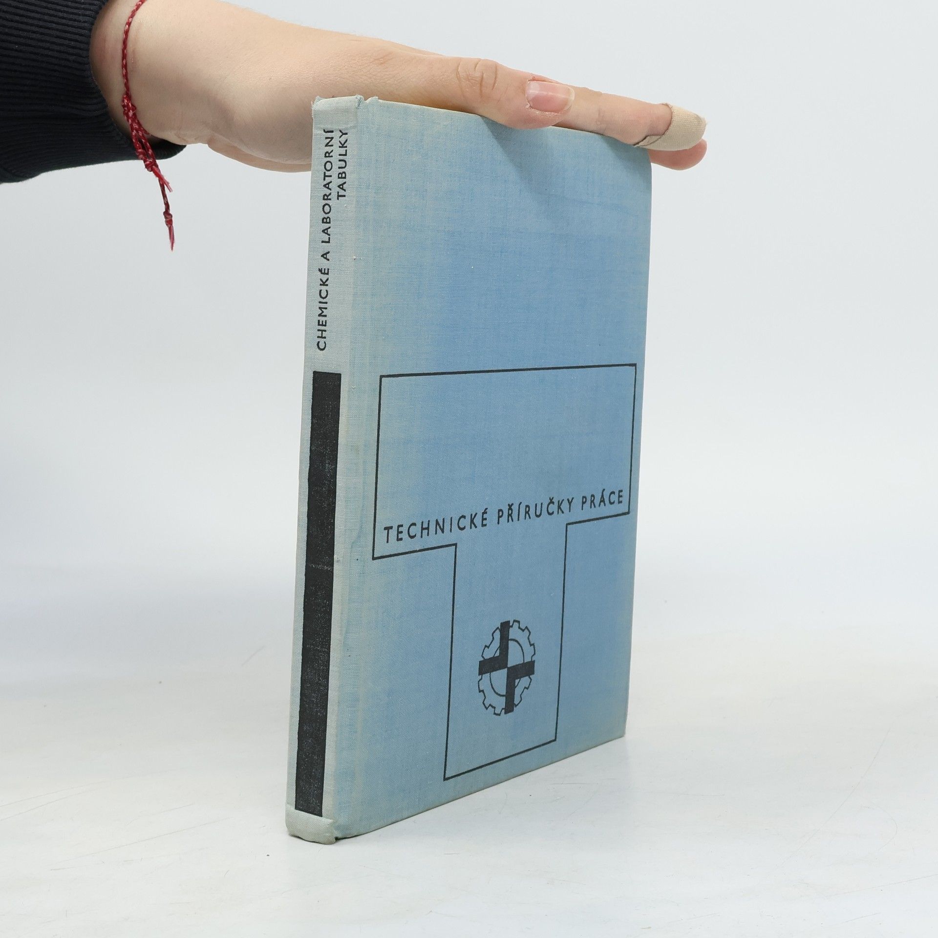 Collectif d'auteurs Technické příručky práce. Chemické a laboratorní tabulky