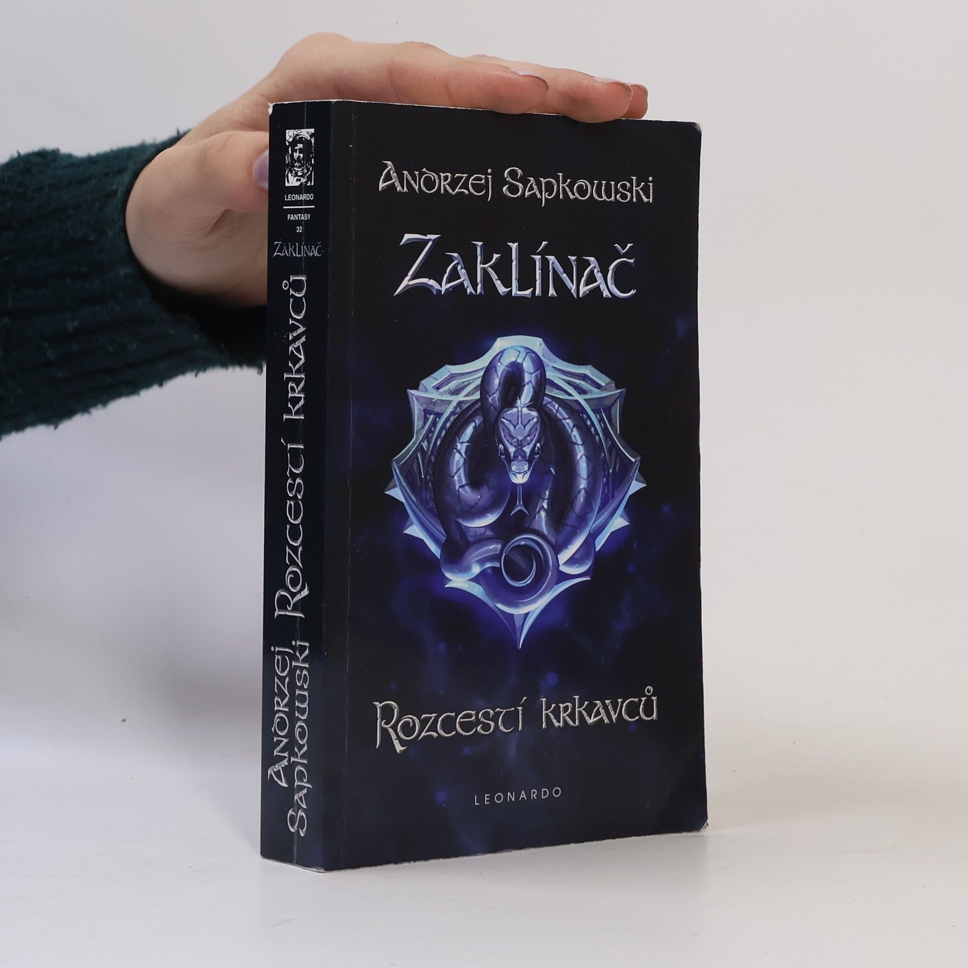 Andrzej Sapkowski Zaklínač IX. Rozcestí krkavců