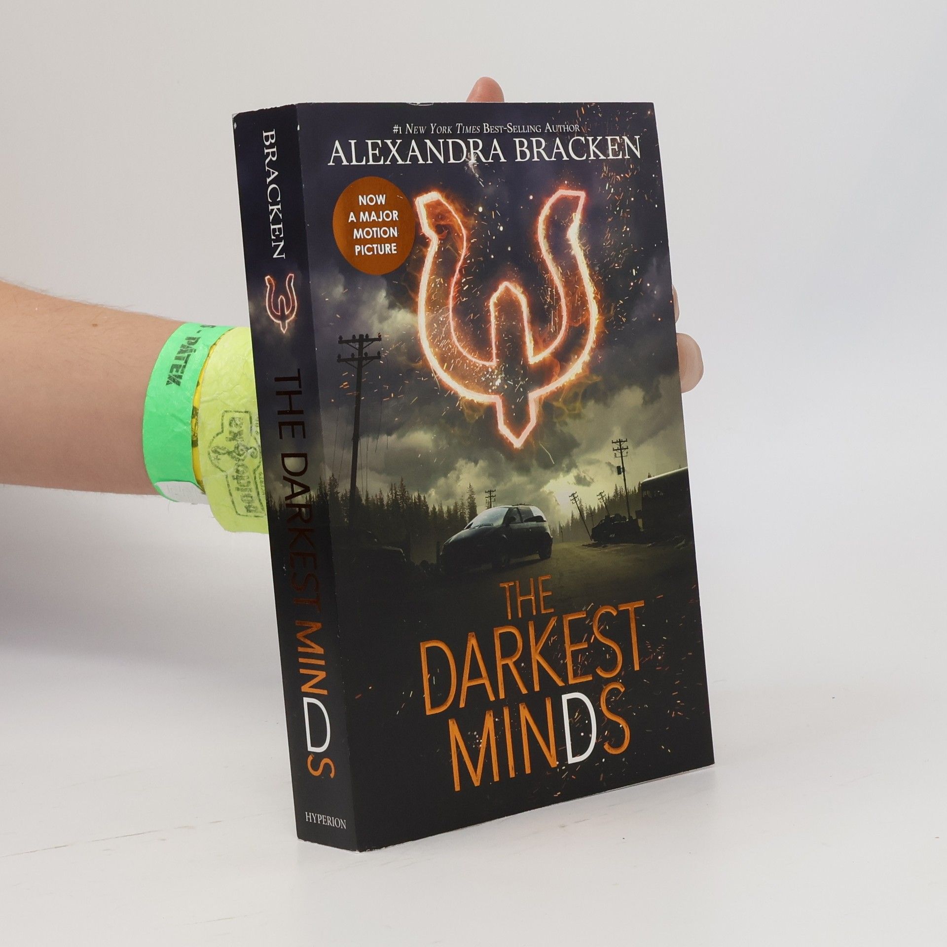 Alexandra Bracken Darkest Minds, the (Bonus Content)