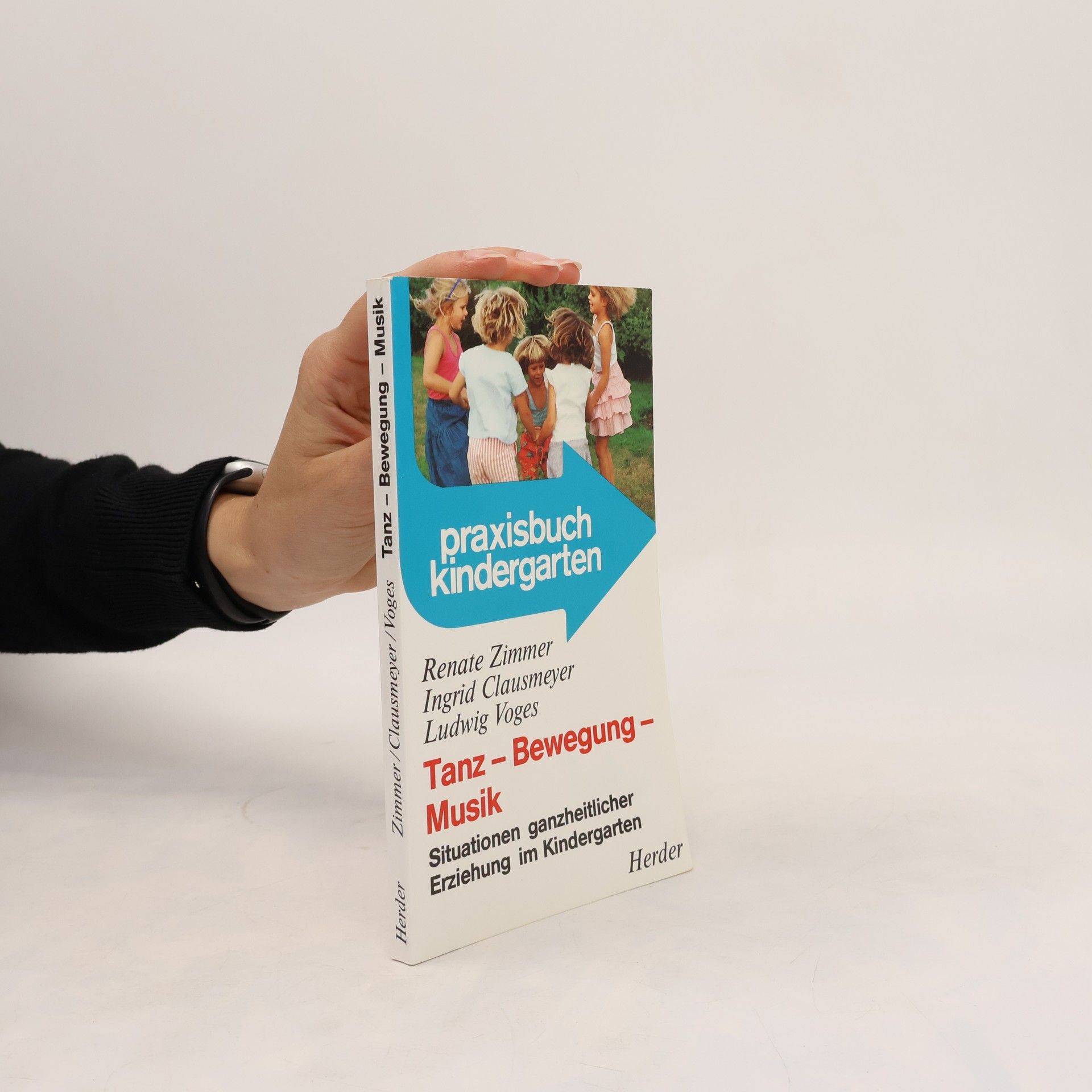 Autorenkollektiv Tanz - Bewegung - Musik