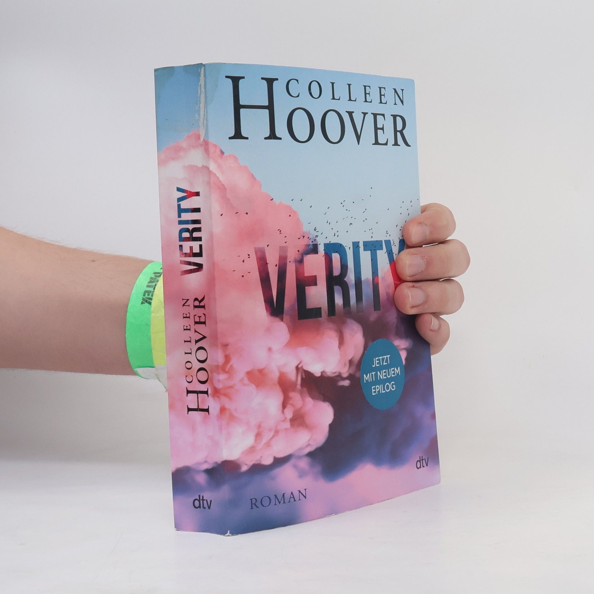 Colleen Hoover Verity