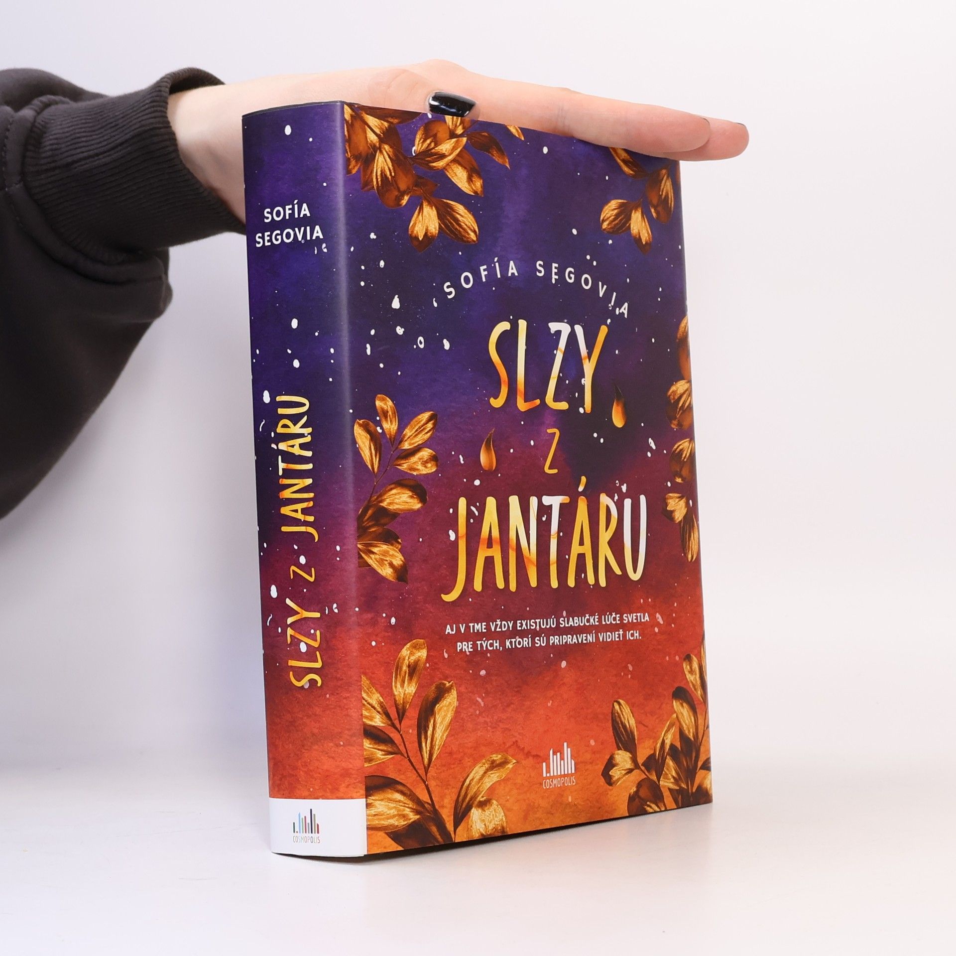 Sofía Segovia Slzy z jantáru