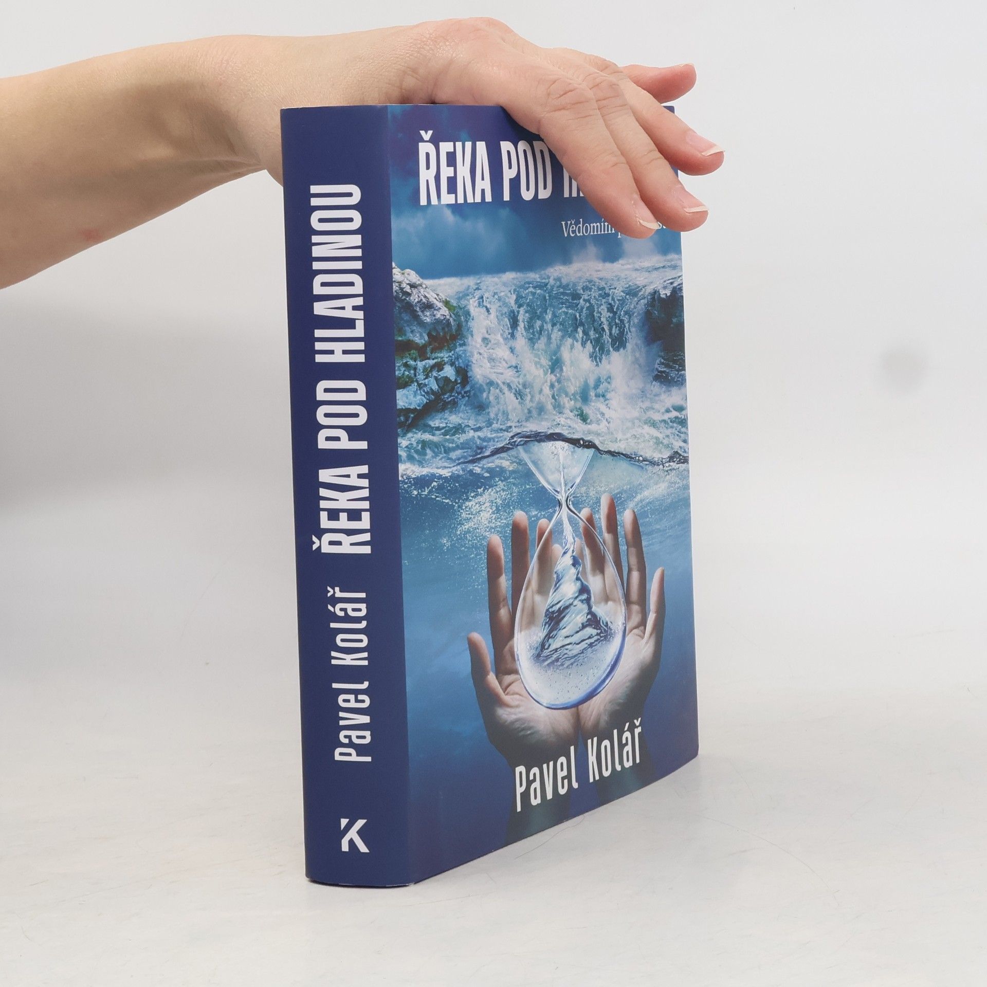 Pavel Kolář Řeka pod hladinou