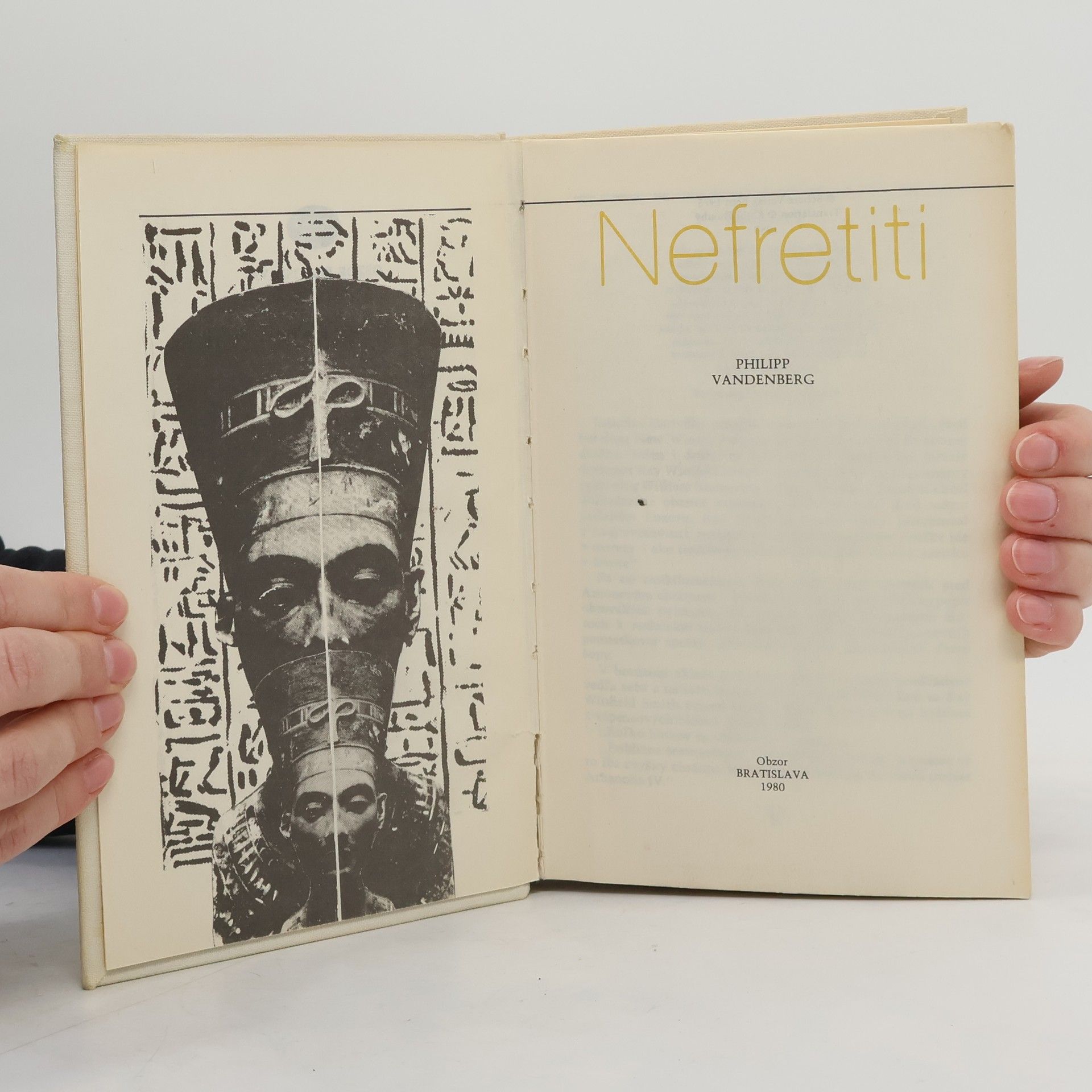 Philipp Vandenberg Nefretiti