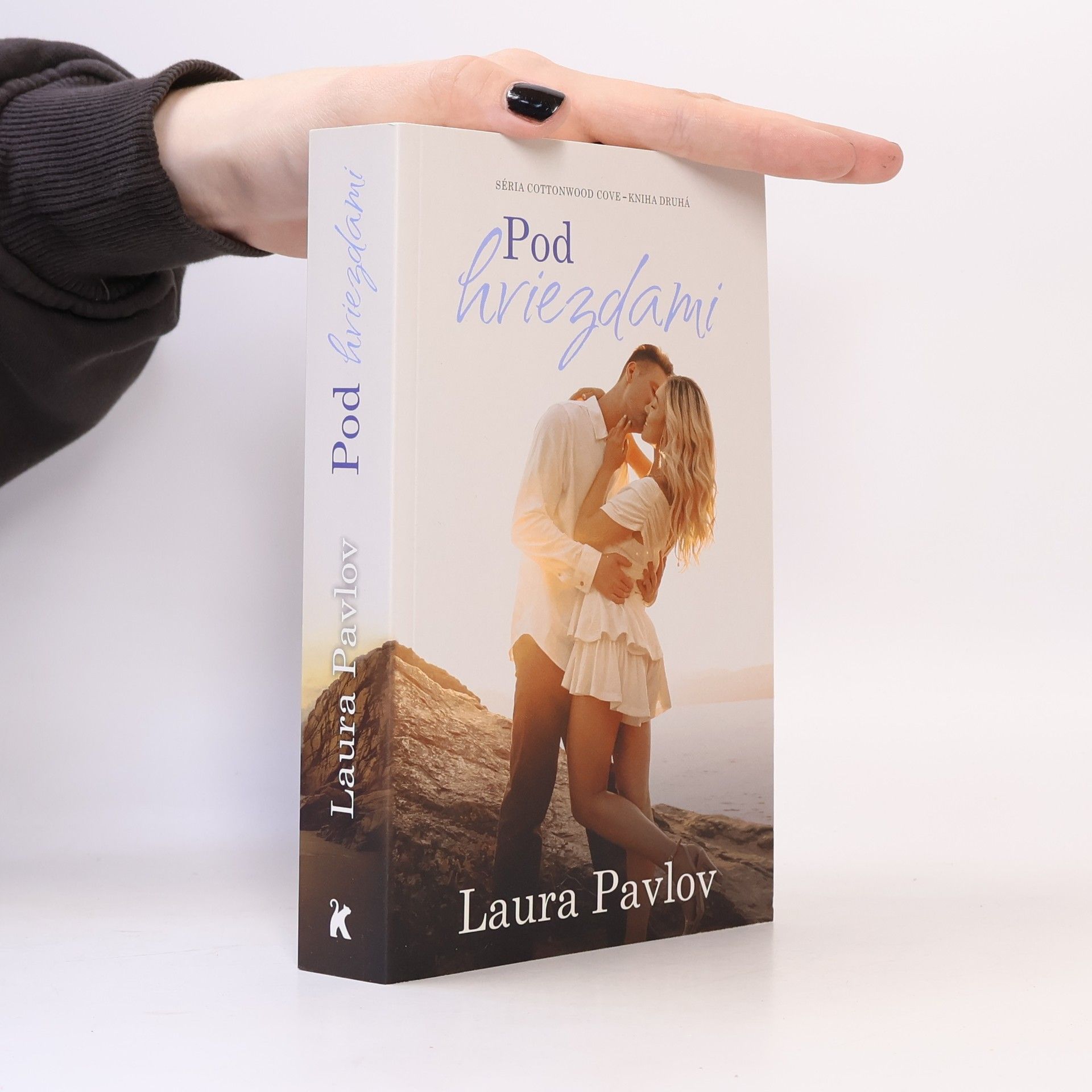 Laura Pavlov Pod hviezdami