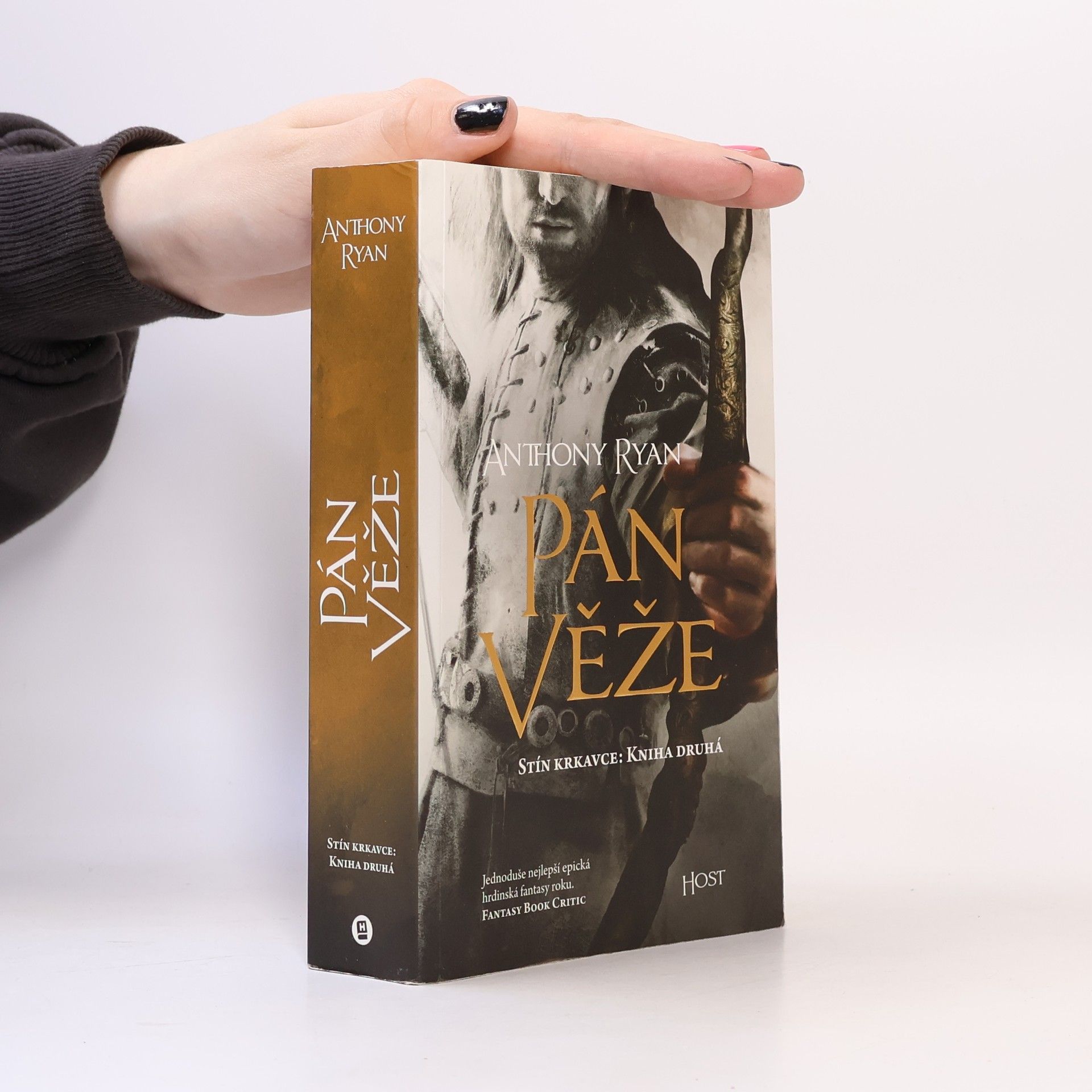 Anthony Ryan Pán věže. Stín krkavce. 2. díl