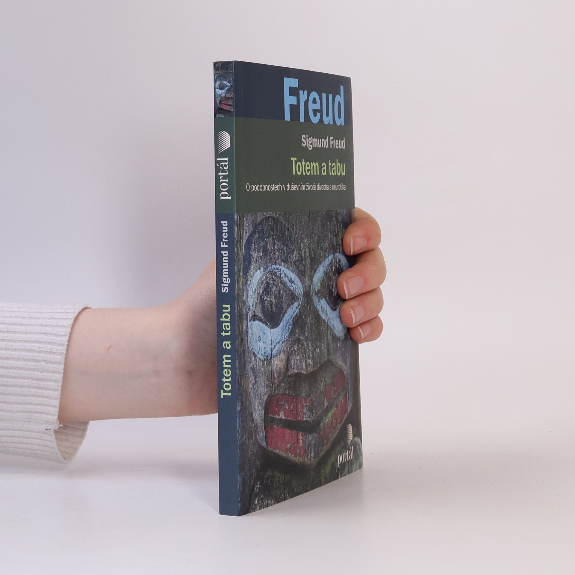 Ludvík Hošek Totem a tabu. O podobnostech v duševním životě divocha a neurotika