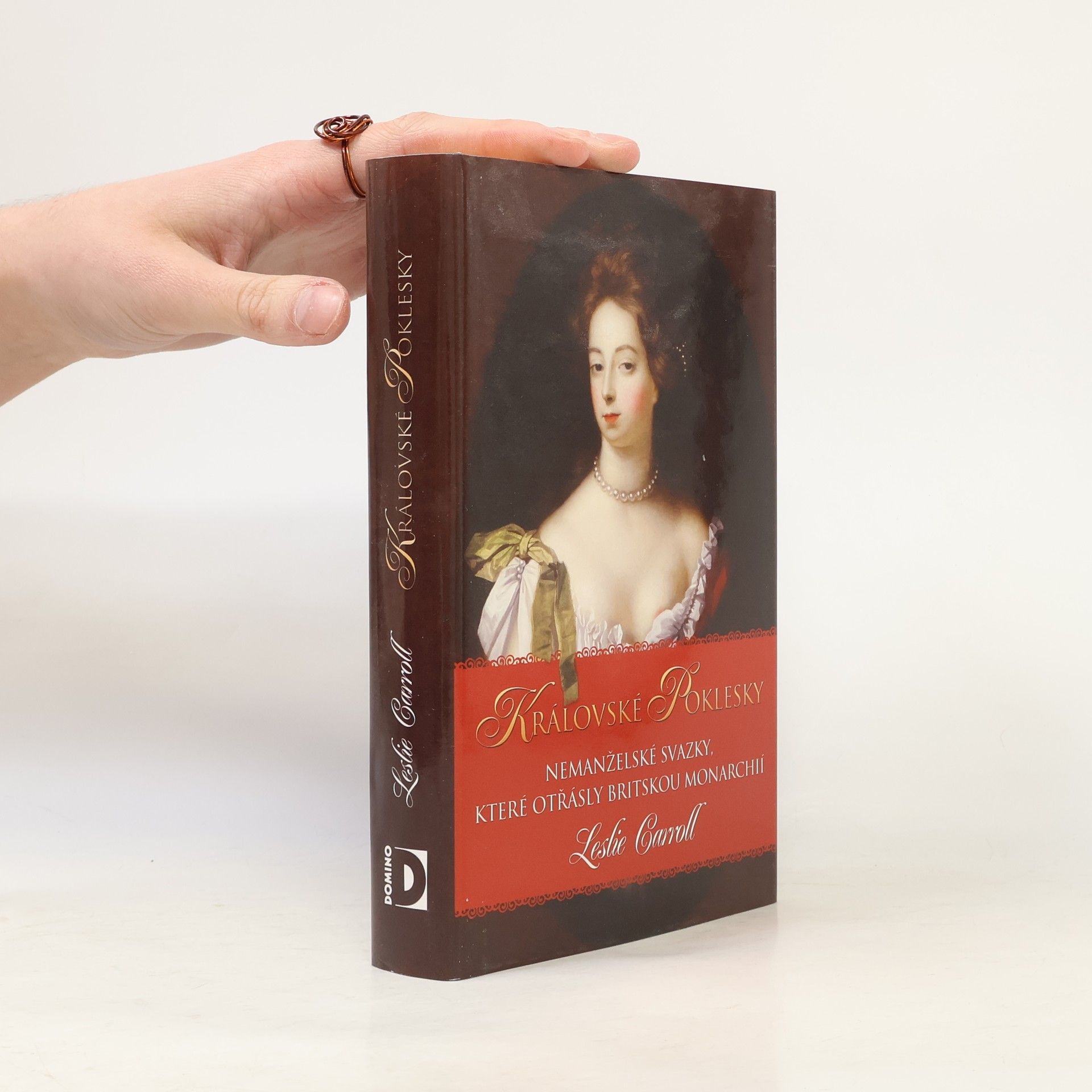 Leslie Carroll Královské poklesky