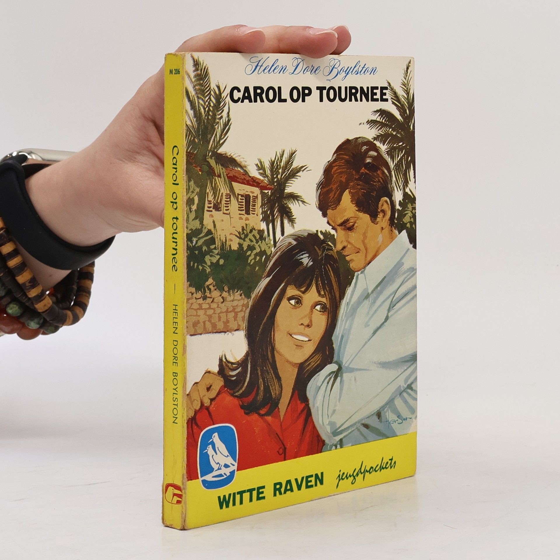 Helen Dore Boylston Carol op tournee