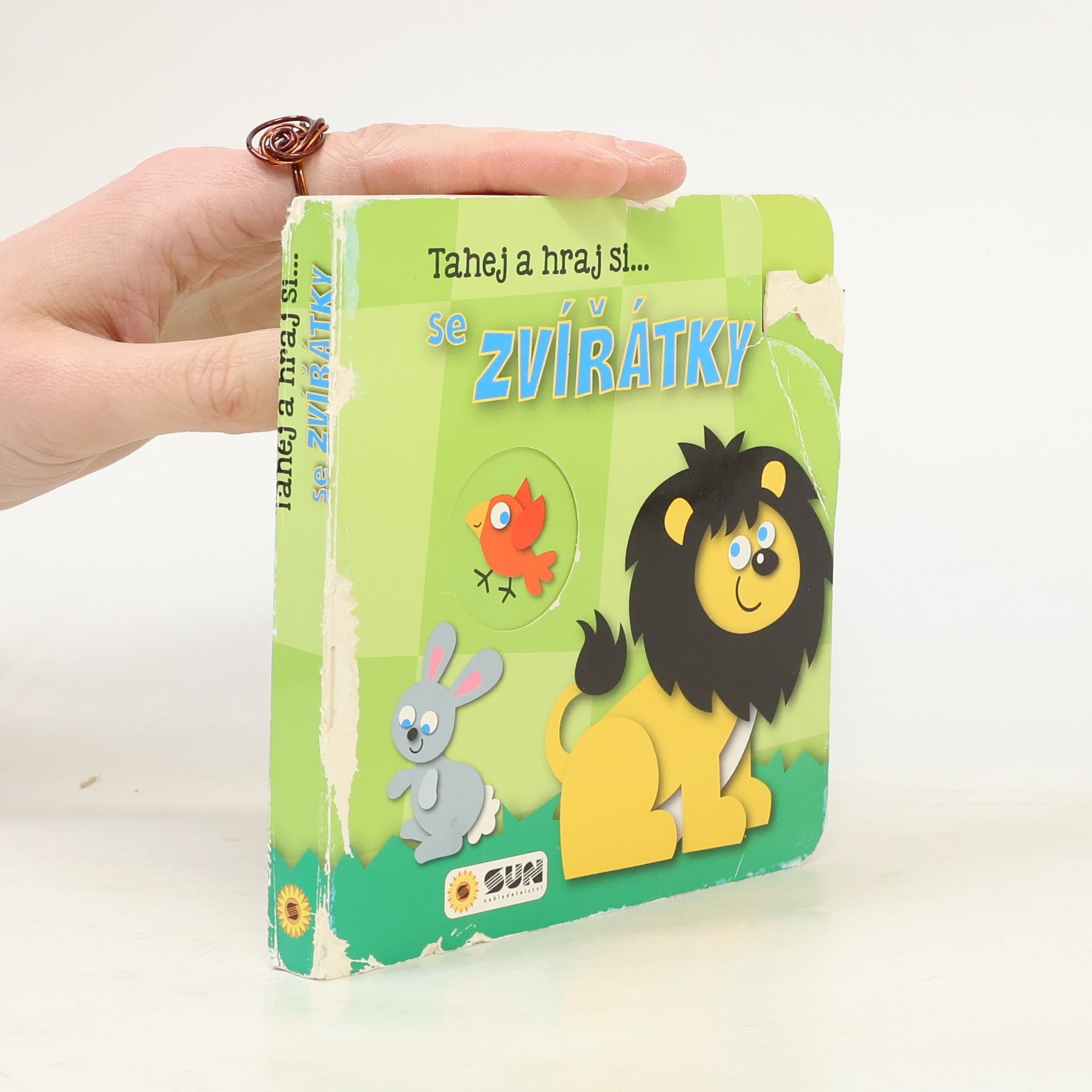 Nakladatelství SUN s.r.o Tahej a Hraj si se ZVÍŘÁTKY