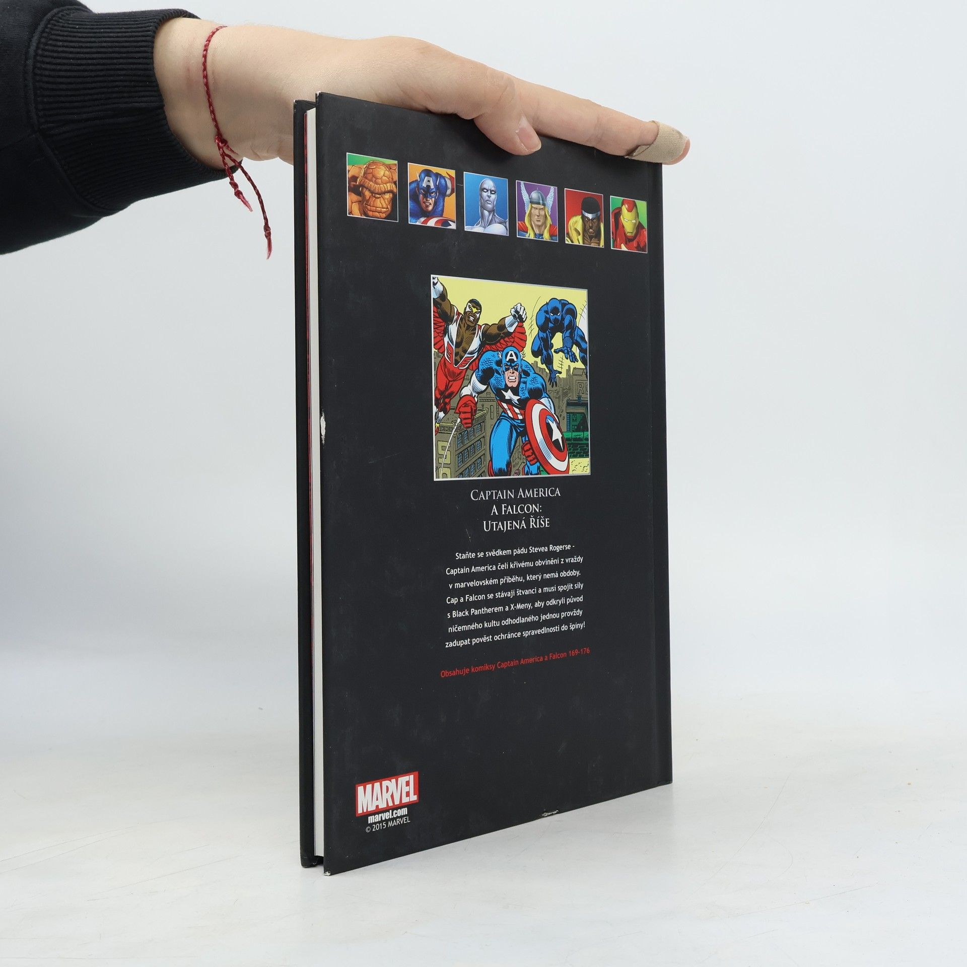 Kolektív autorov Ultimátní komiksový komplet Marvel 112. Captain America a Falcon. Utajená říše