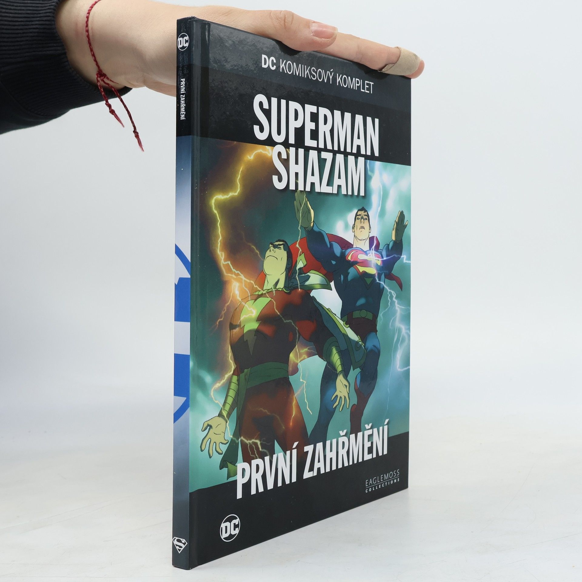 Various authors Superman. Shazam. První zahřmění