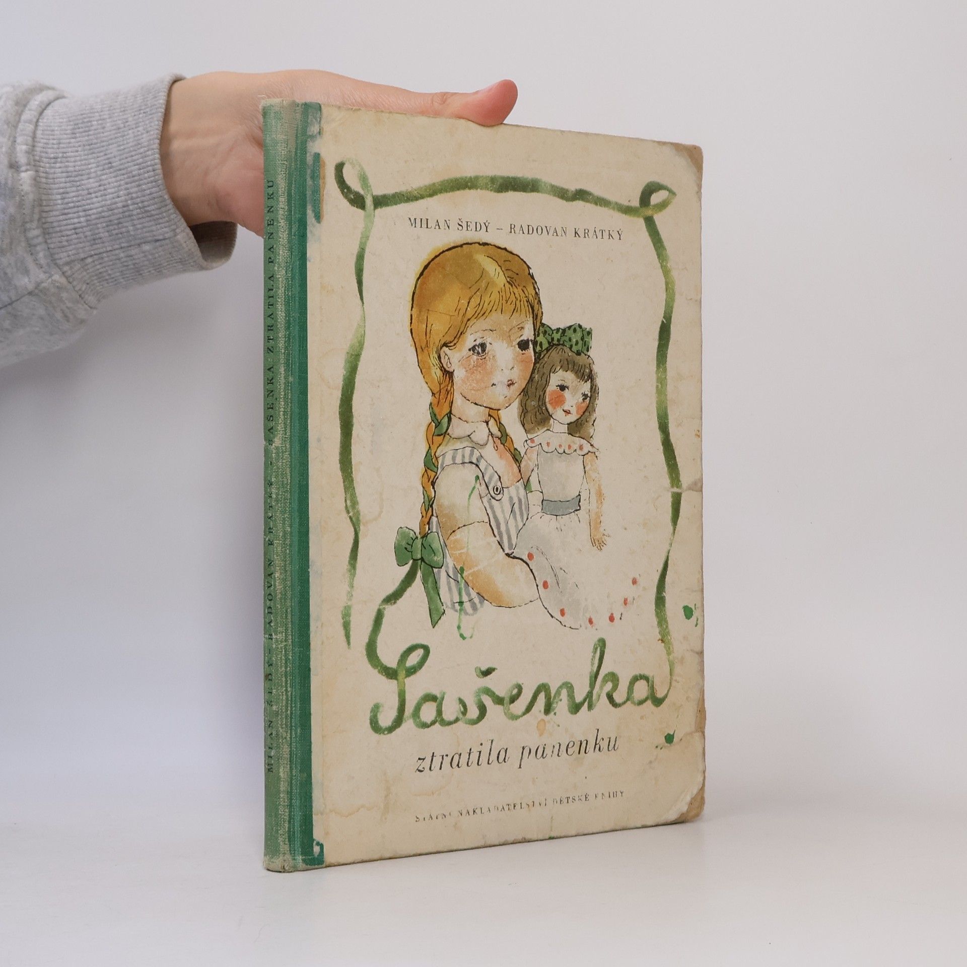 Milan Šedý Sašenka ztratila panenku