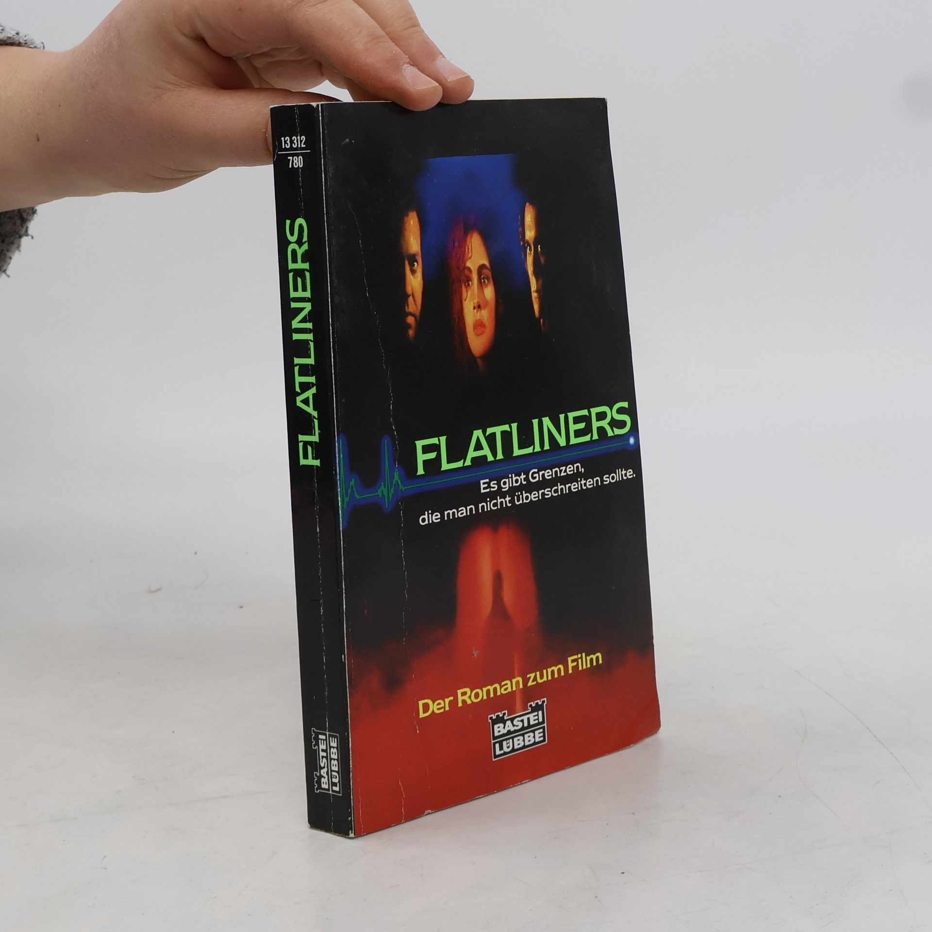 Leonore Fleischer Flatliners