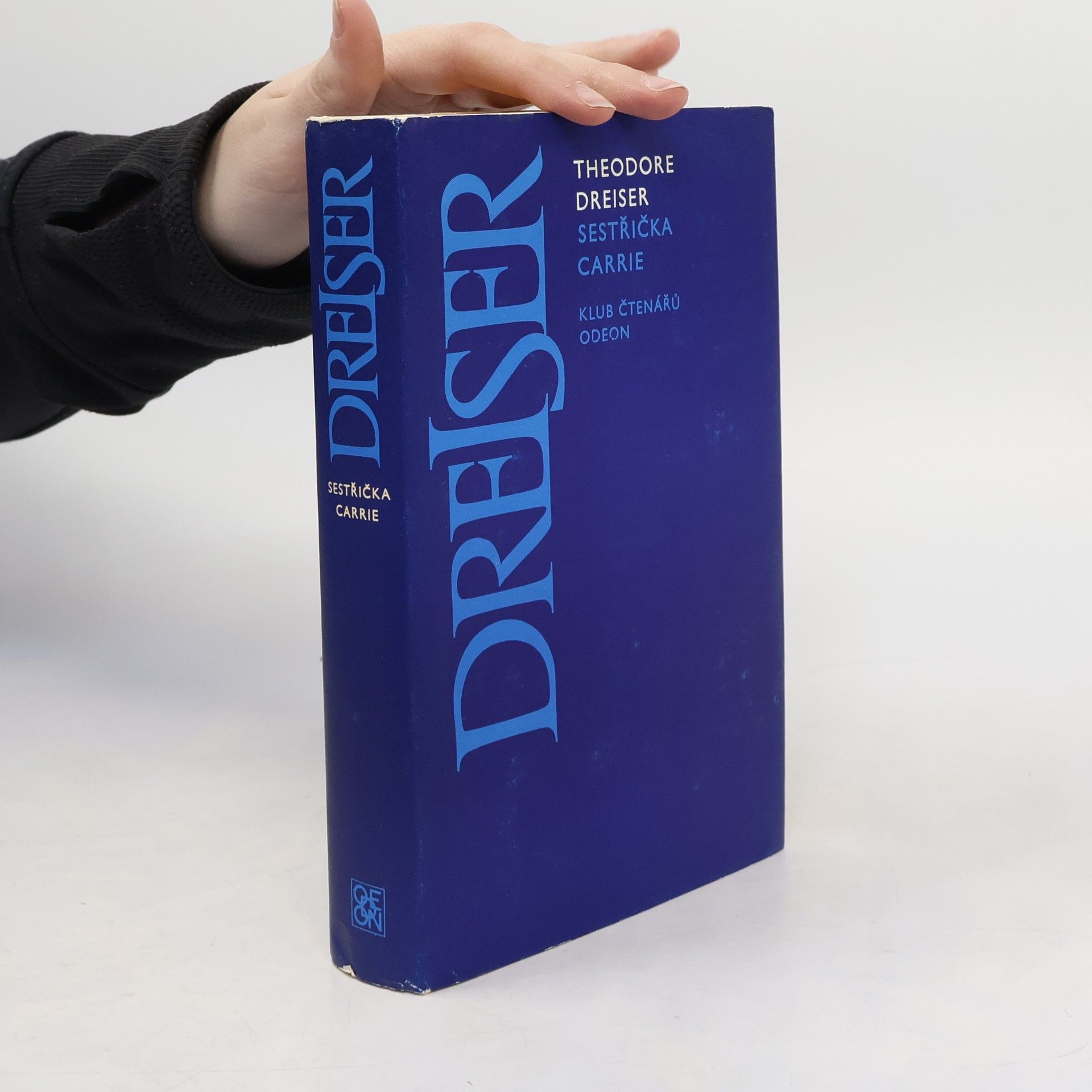 Theodore Dreiser Sestřička Carrie