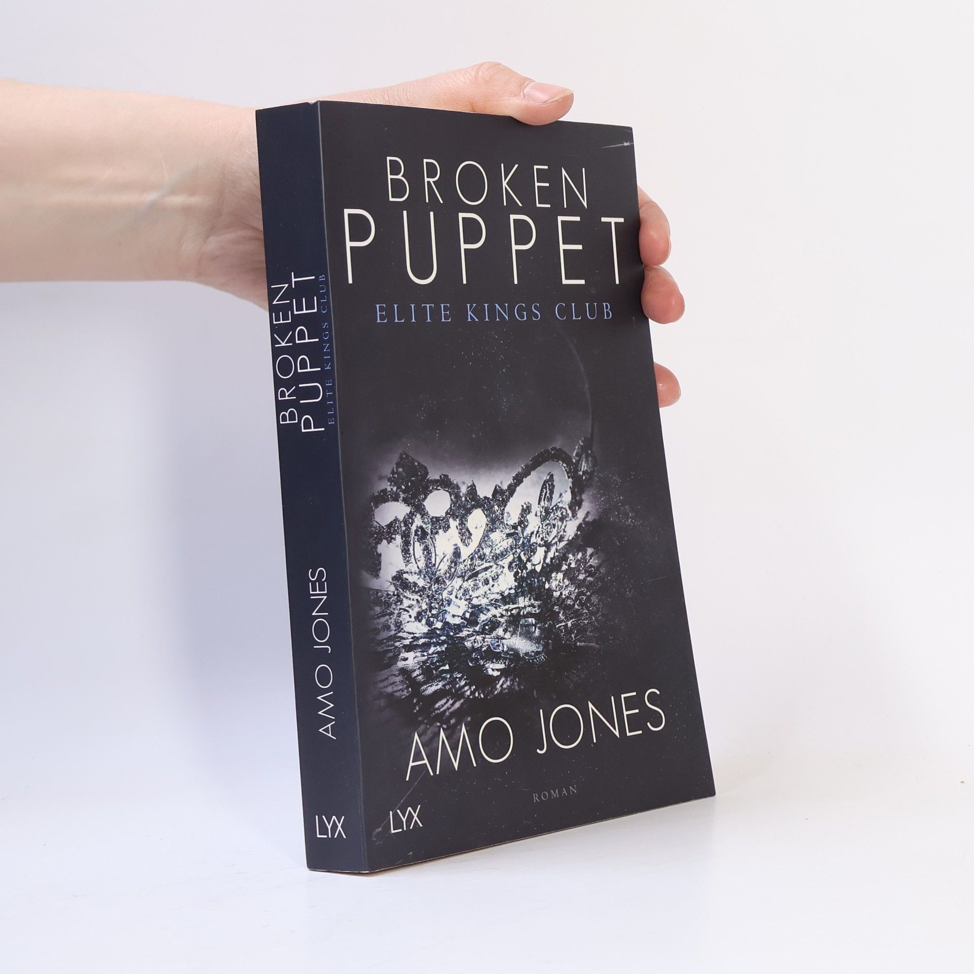 Amo Jones Broken Puppet