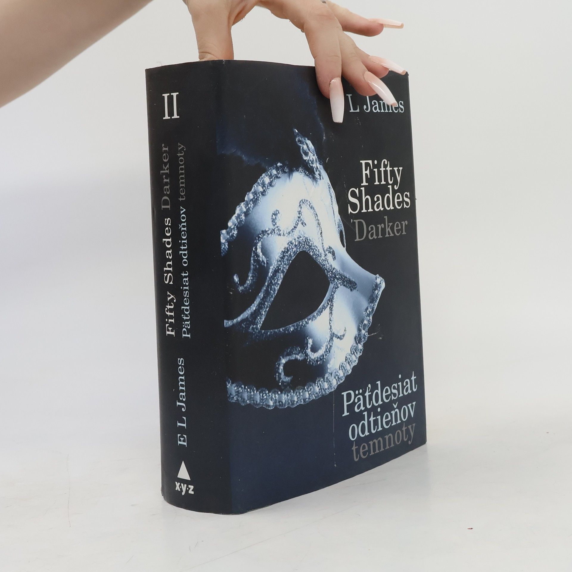 E. L. James Päťdesiat odtieňov temnoty