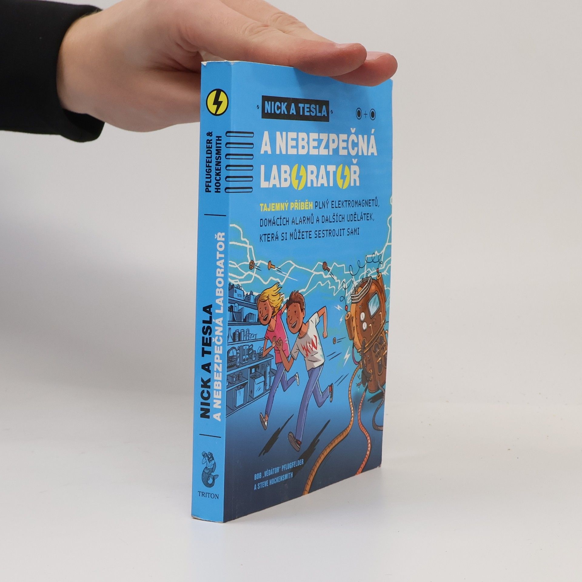 Steve Hockensmith Nick a Tesla a nebezpečná laboratoř