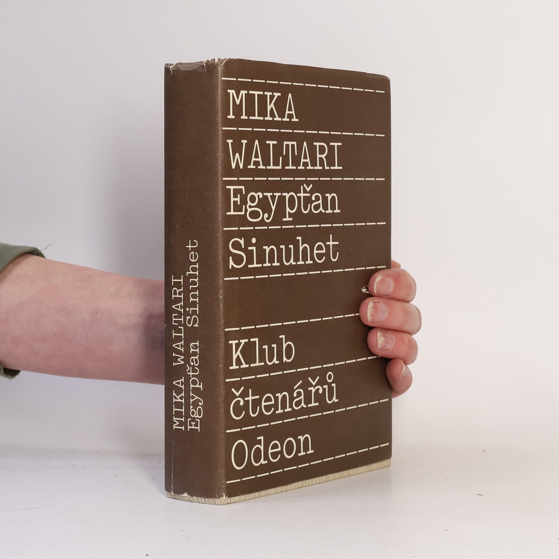 Mika Waltari Egypťan Sinuhet