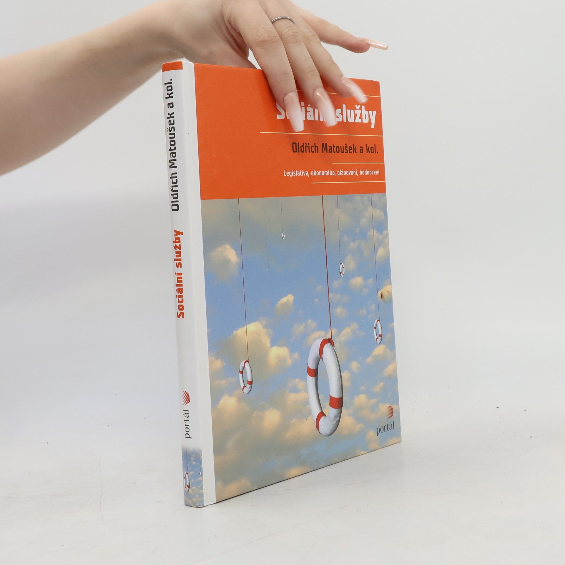 Oldřich Matoušek Sociální služby