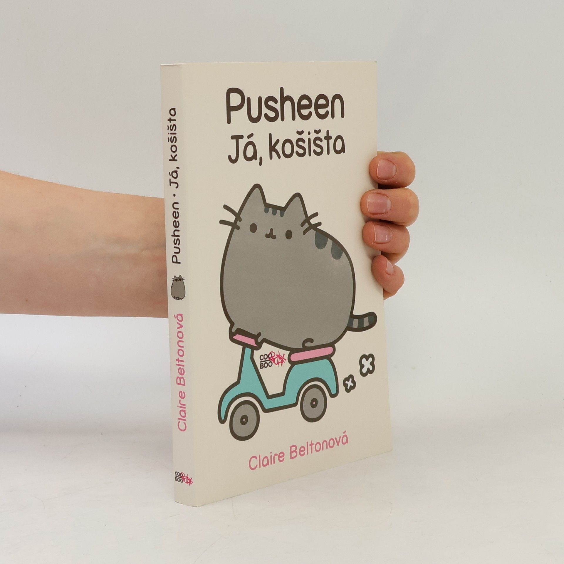 Claire Belton Pusheen. Já, košišta