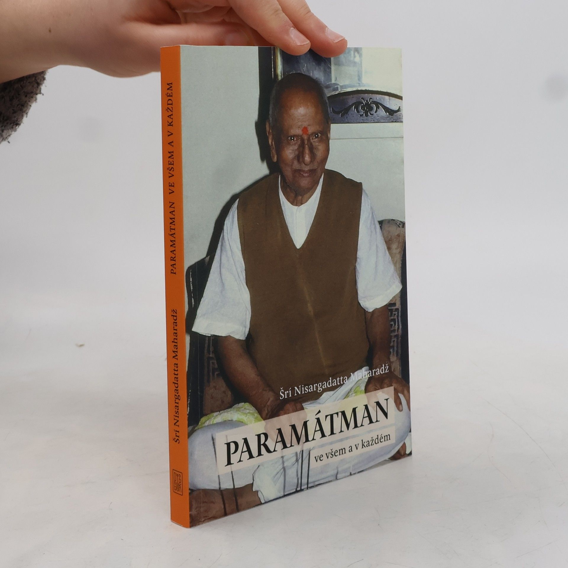 Paramátman ve všem a v každém : (promluvy z let 1954-1956)