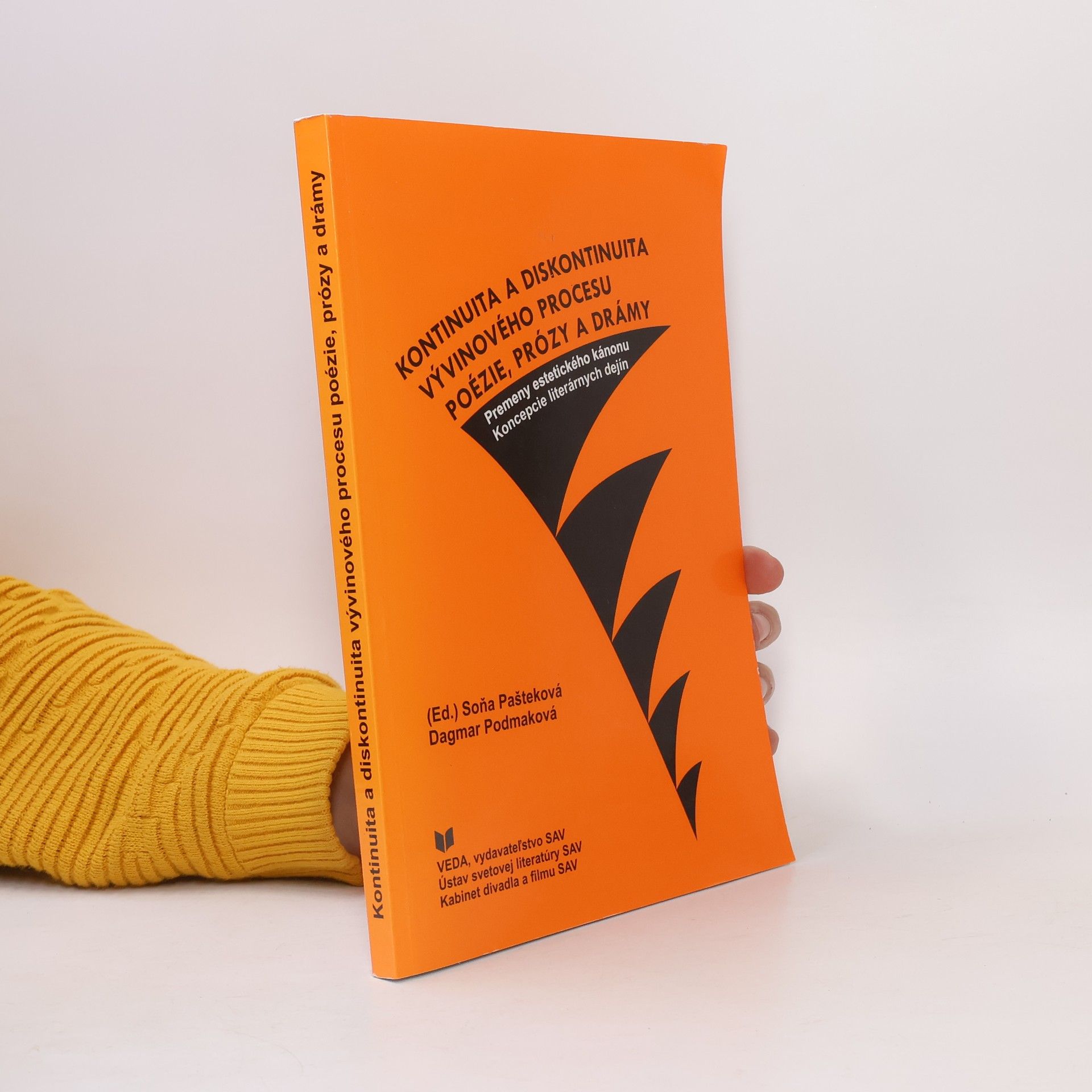 Soňa Pašteková Kontinuita a diskontinuita vývinového procesu poézie, prózy a drámy