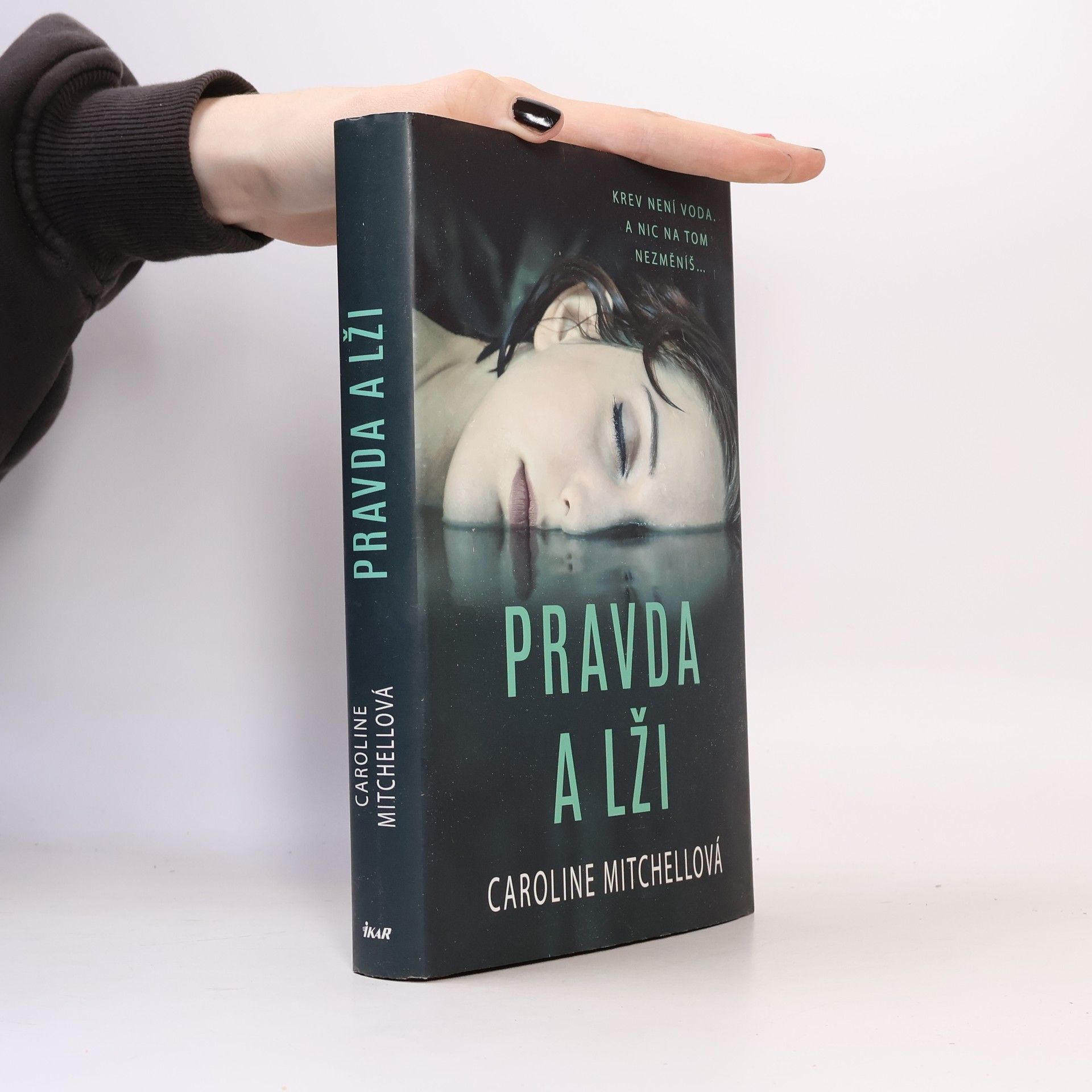 Caroline Mitchell Pravda a lži