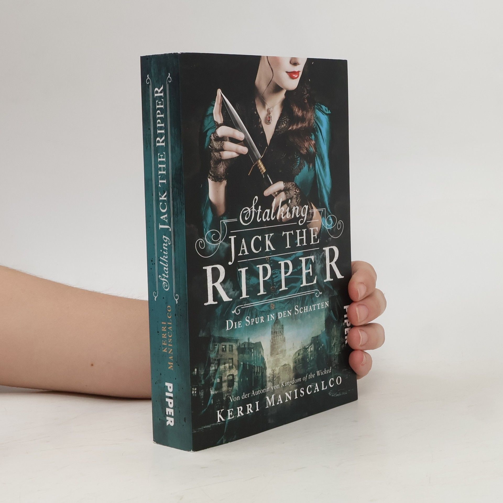 Kerri Maniscalco Stalking Jack the Ripper