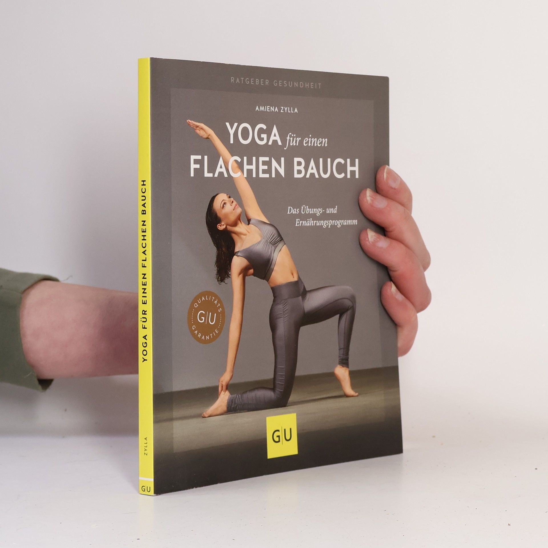 Amiena Zylla Yoga für einen flachen Bauch