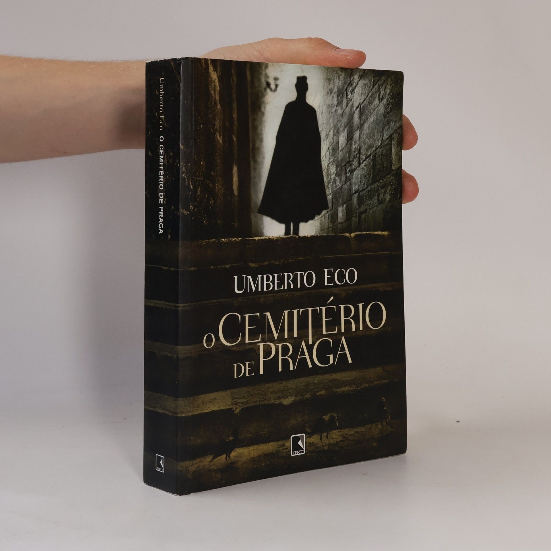 O Cemitério de Praga