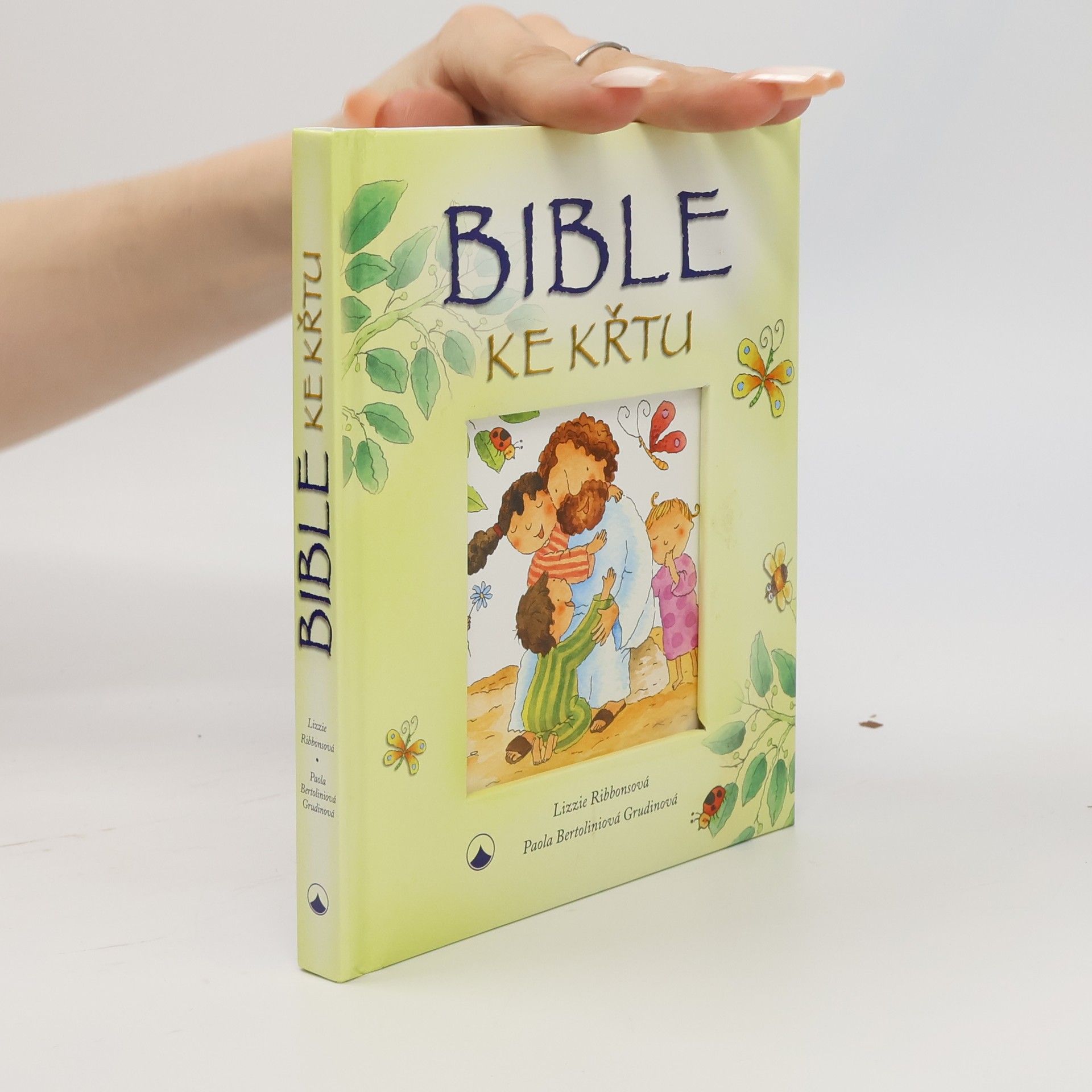 Lizzie Ribbonsová  Bible ke křtu