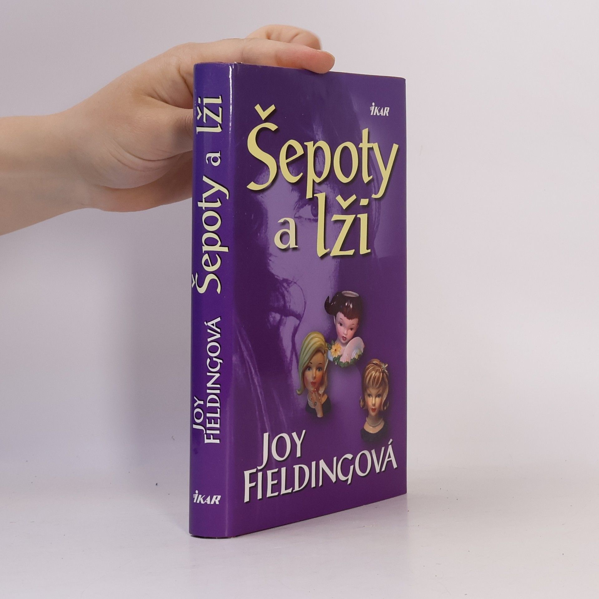 Joy Fielding Šepoty a lži