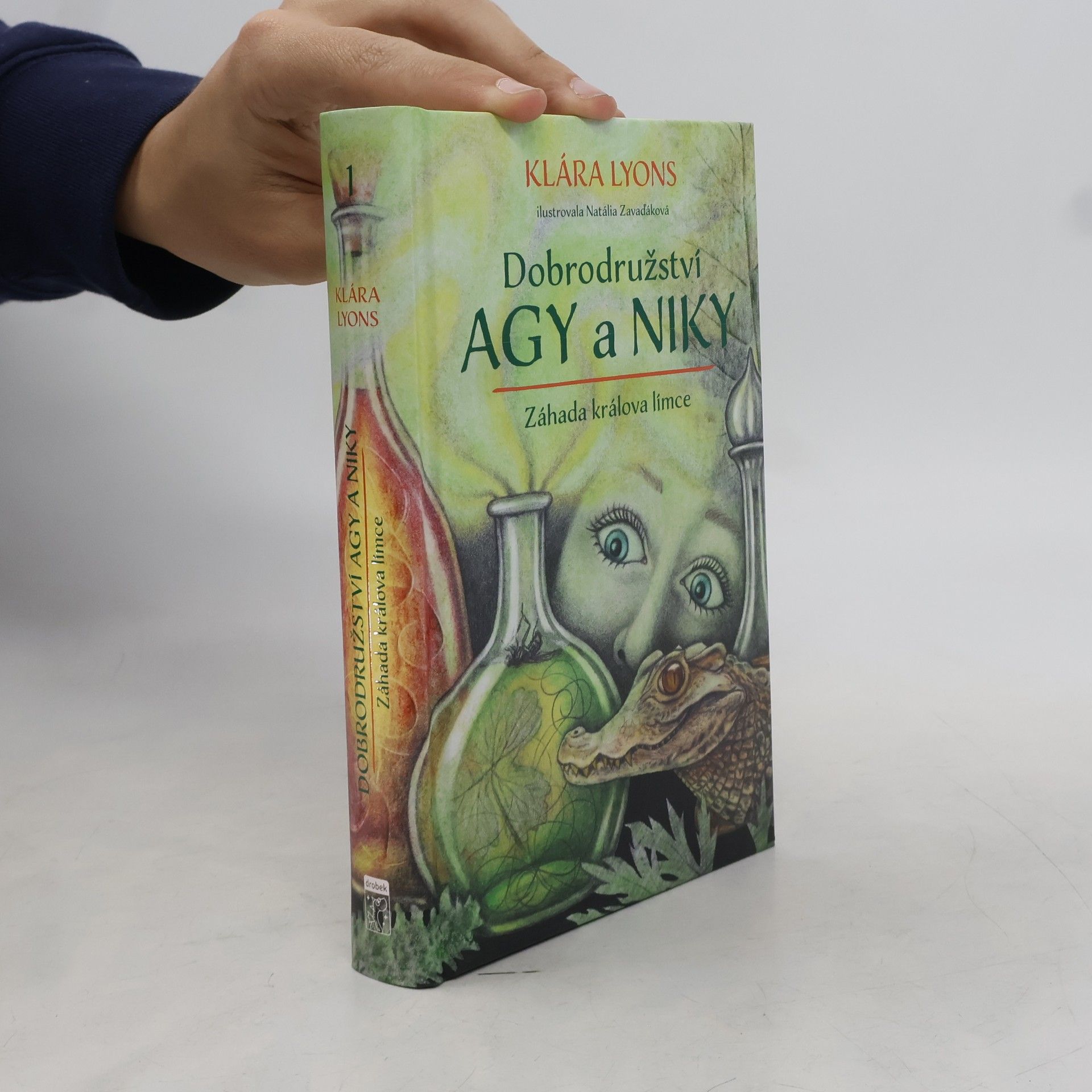 Natália Zavaďáková Dobrodružství Agy a Niky: Záhada králova límce