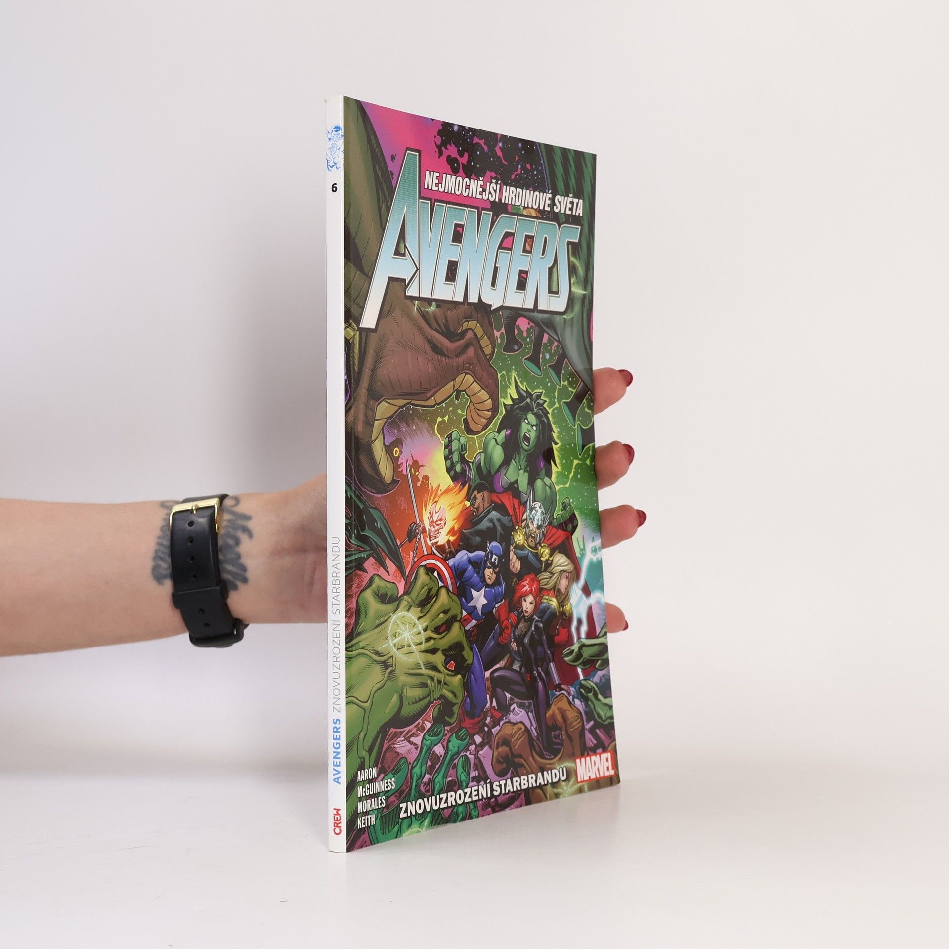 Jason Aaron Avengers. Znovuzrození Starbrandu
