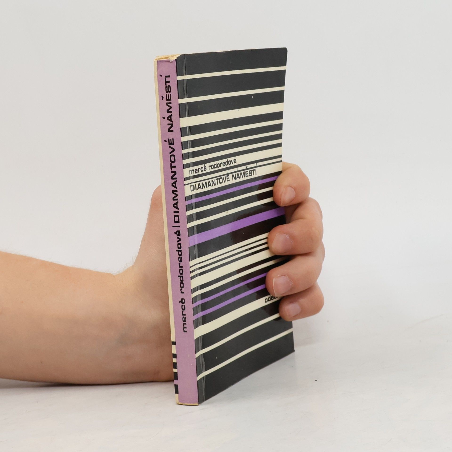 Diamantové náměstí